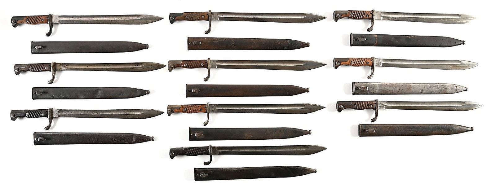 LOT OF 10: IMPERIAL GERMAN M98/05 BAYONETS. (1 of 2)