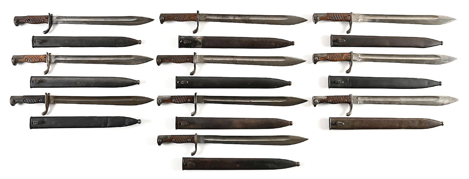 LOT OF 10: IMPERIAL GERMAN M98/05 BAYONETS. (1 of 2)