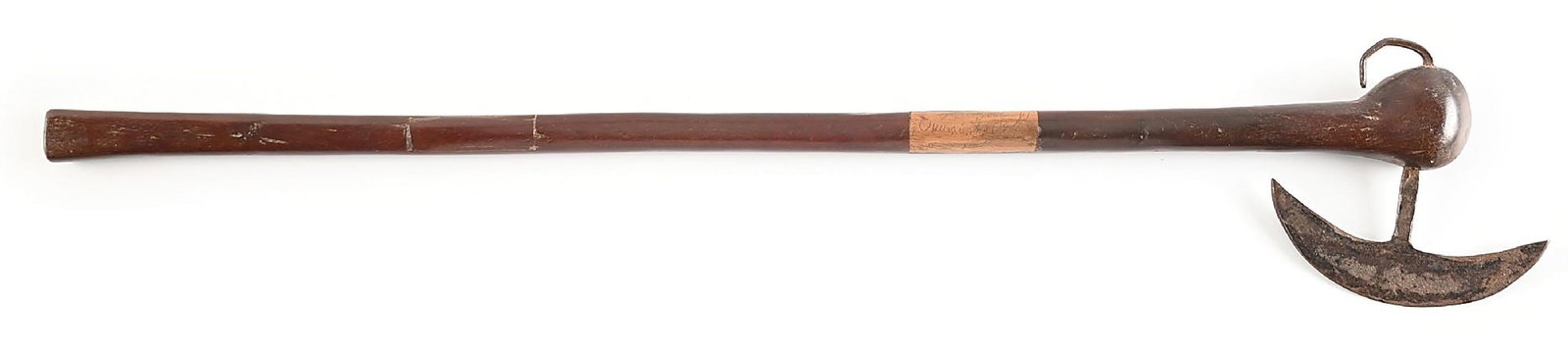 ZULU BATTLE AXE WITH 24TH REGIMENT OF FOOT ENGRAVED CAPTURE ATTRIBUTION. (1 of 5)