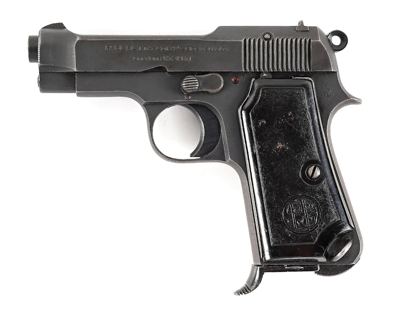 (C) BERETTA MODEL 1935 .32 ACP SEMI-AUTOMATIC PISTOL WITH HOLSTER AND 4UT THIRD REICH PROOF.: German Army issued 1944 dated Model 1935 Beretta pistol with canvas holster and two magazines. The pistol has the German Army acceptance stamp of 4UT on the left rear tang. This mark was used by the G