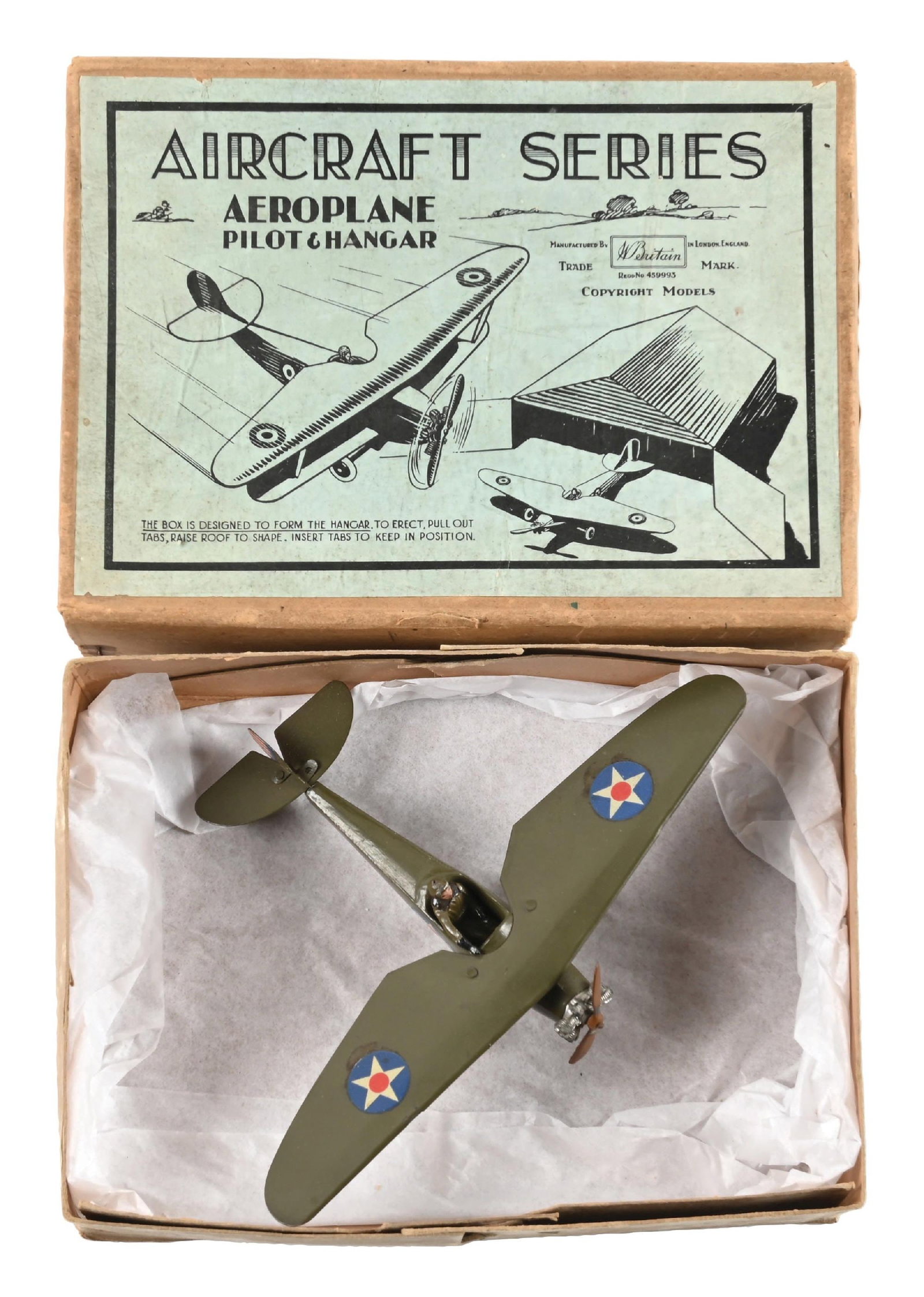 BRITAIN'S SET 436 AIRCRAFT SERIES PILOT & HANGAR (1 of 2)