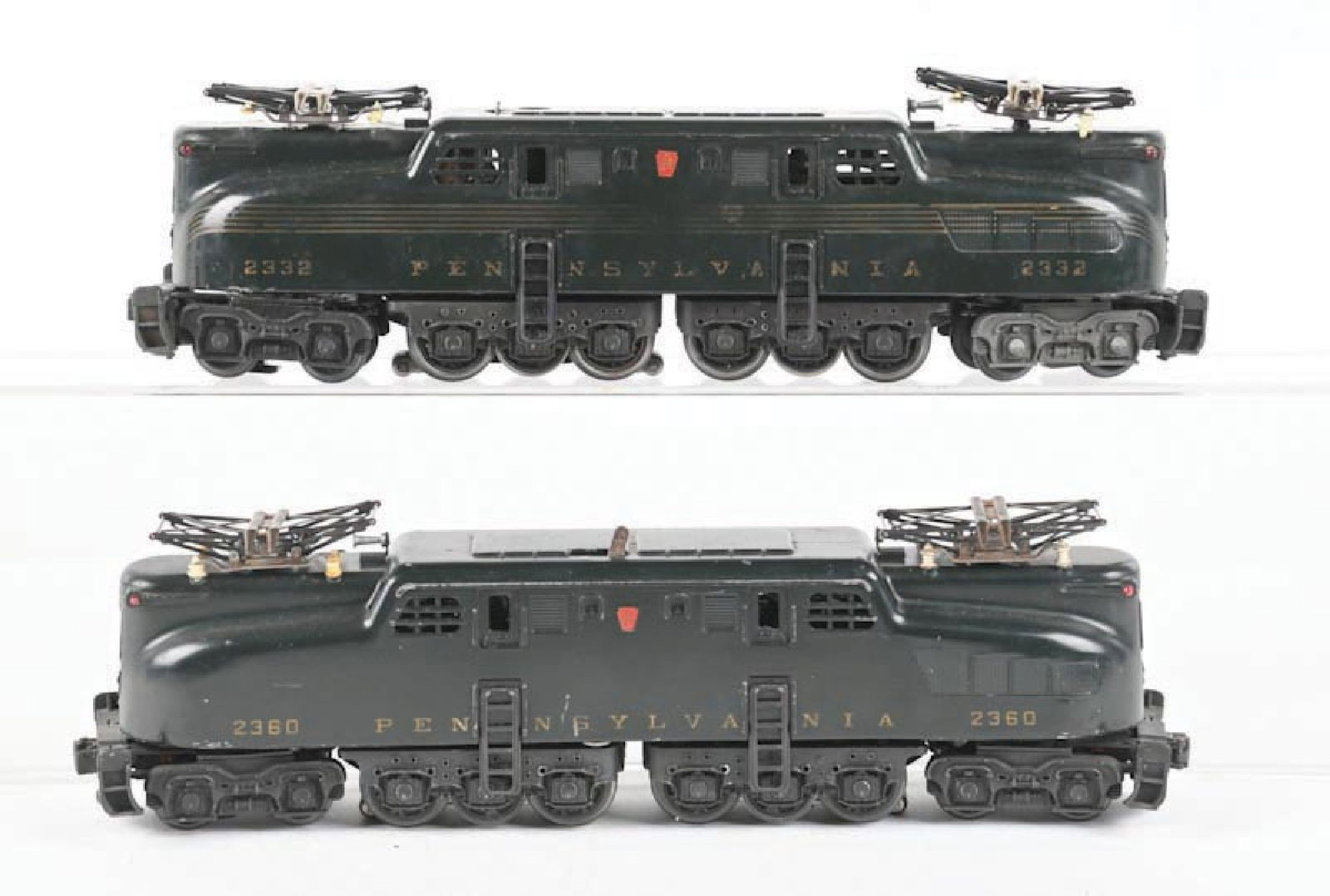 LOT OF 2: LIONEL GG-1S (1 of 2)