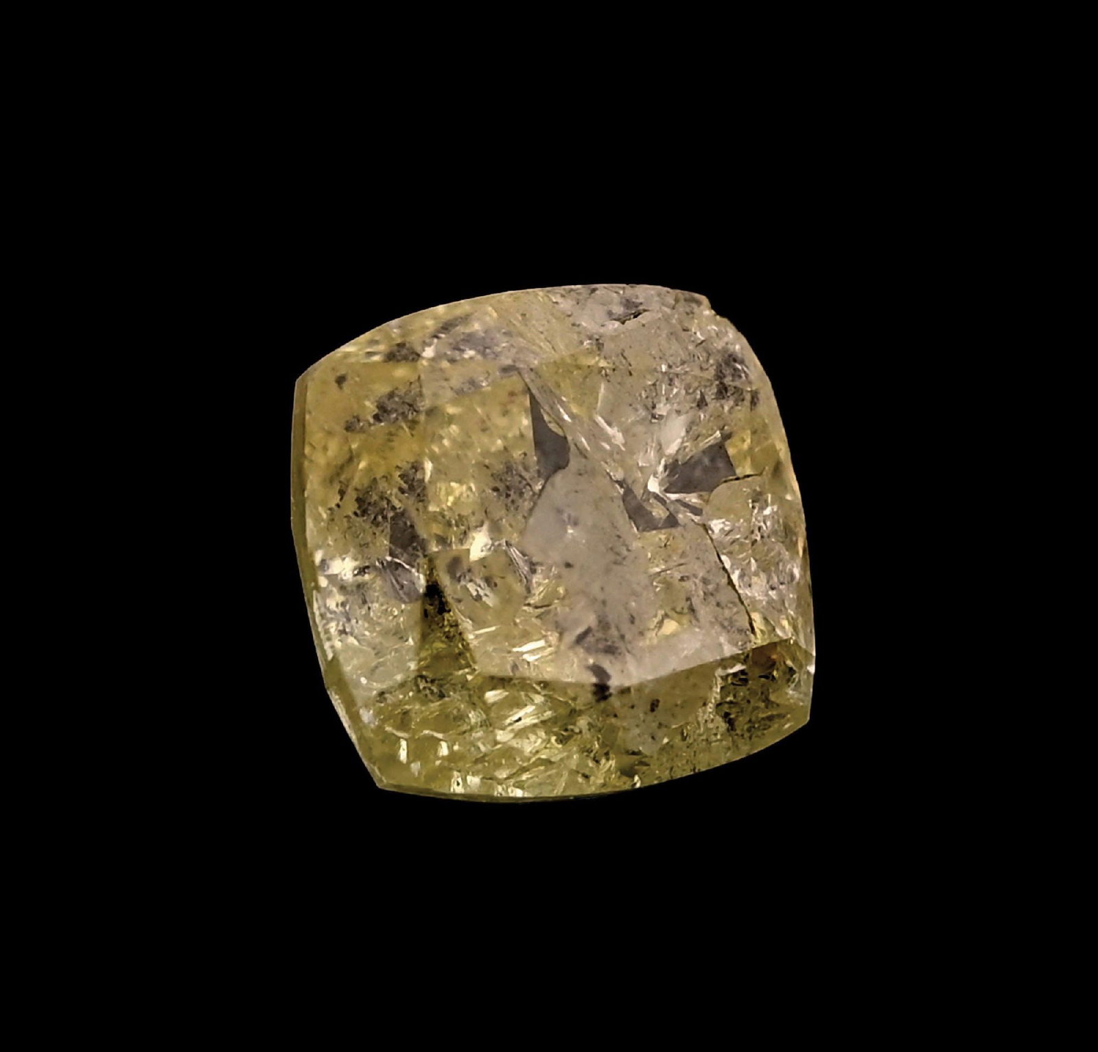 LOOSE 1.10CT CUSHION CUT YELLOW DIAMOND: Loose 1.10ct cushion cut yellow diamond measuring 5.55 x 5.43 x 3.69mm. Heavily included. Condition: (Very Good). Dimensions: