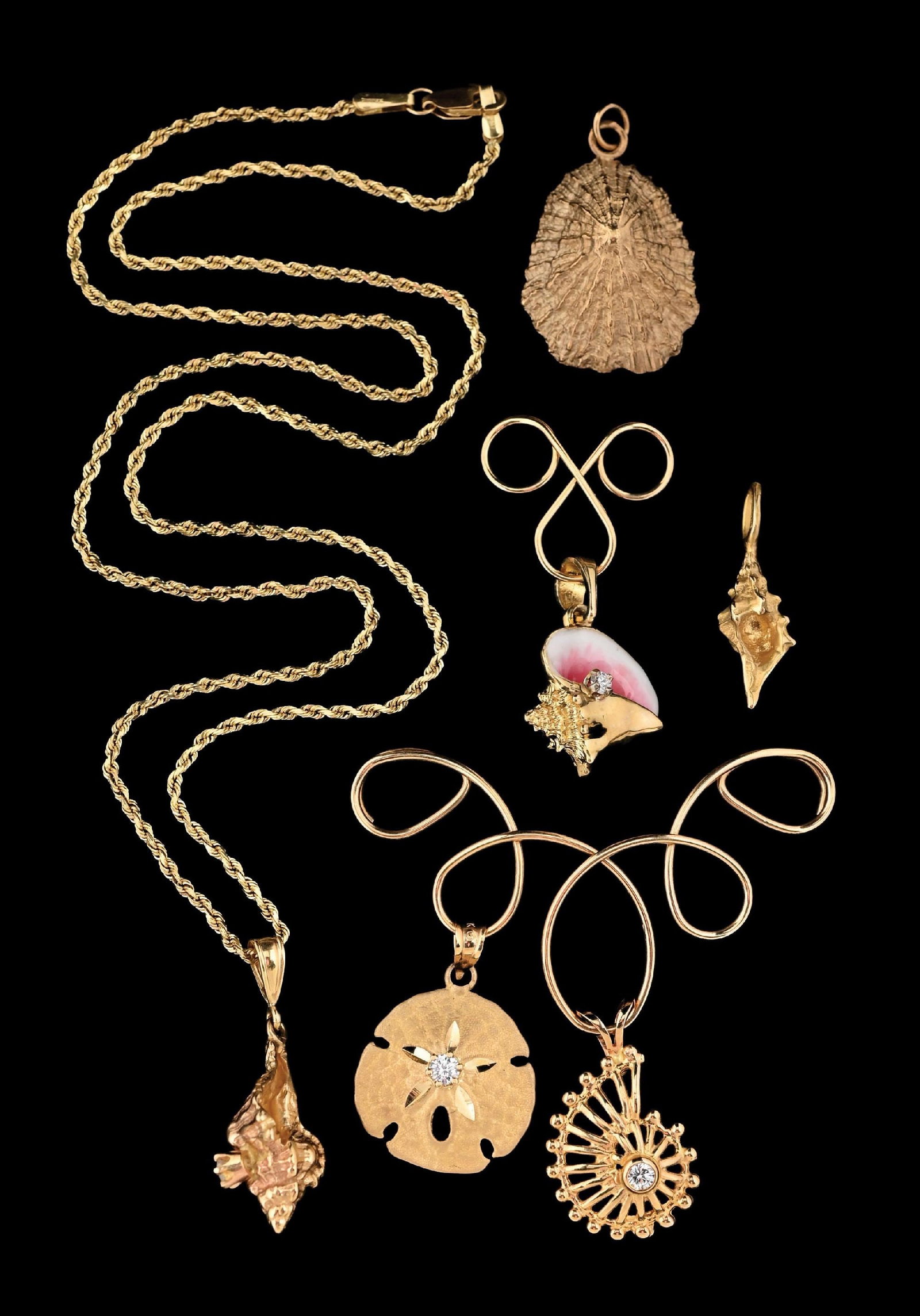 MIXED COLLECTION OF 14K GOLD SEASHELL CHARMS WITH ROPE CHAIN (1 of 2)