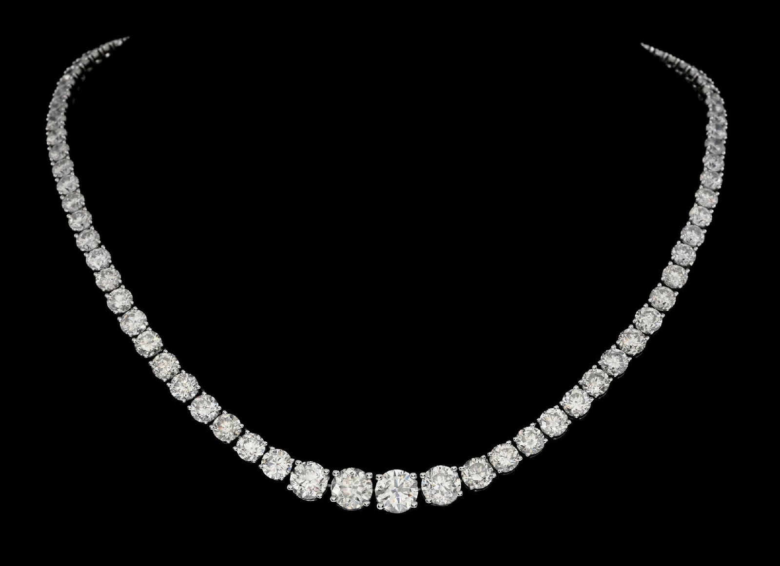 14K WHITE GOLD 45CT TW DIAMOND NECKLACE W/REPORT: Ladies' 14k white gold graduated diamond (44.70ctw) necklace accompanied by an original AIGL appraisal report with an ERRV of $227,625.00 (See additional website images of report for specifications). 