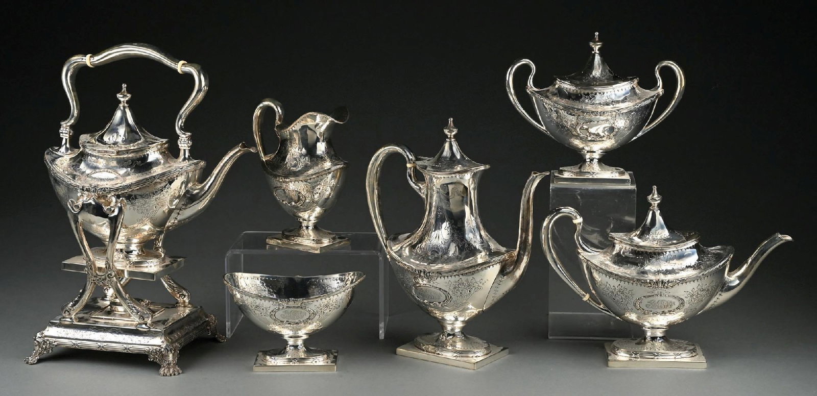 6-PIECE BLACK STARR & FROST STERLING SILVER FLORAL PATTERN 4834 TEA & COFFEE SERVICE SET: Gross weight: 154.6 ozt Condition: (Excellent). Dimensions: