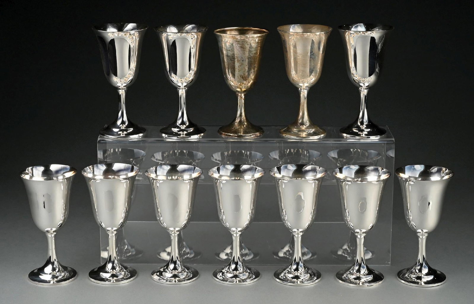 COLLECTION OF 12: INTERNATIONAL STERLING SILVER P664 WINE GOBLETS & A P661 WINE GOBLET (1 of 2)