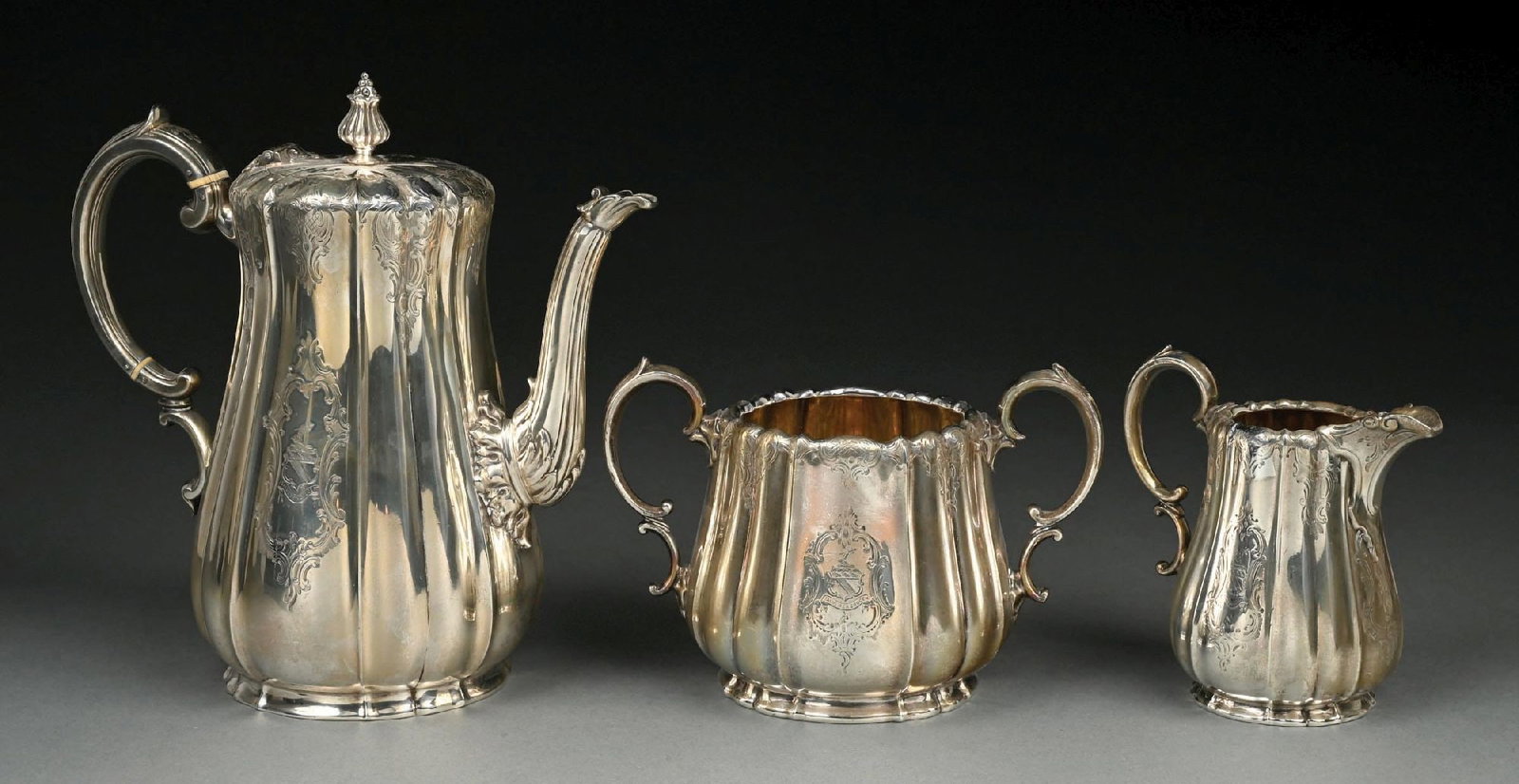3-PIECE ENGLISH K. BROOK & SON "POULTRY" STERLING SILVER TEA SET: Interiors with gold finish. Gross weight: 47.1 ozt Condition: (Very Good - Excellent). Dimensions: