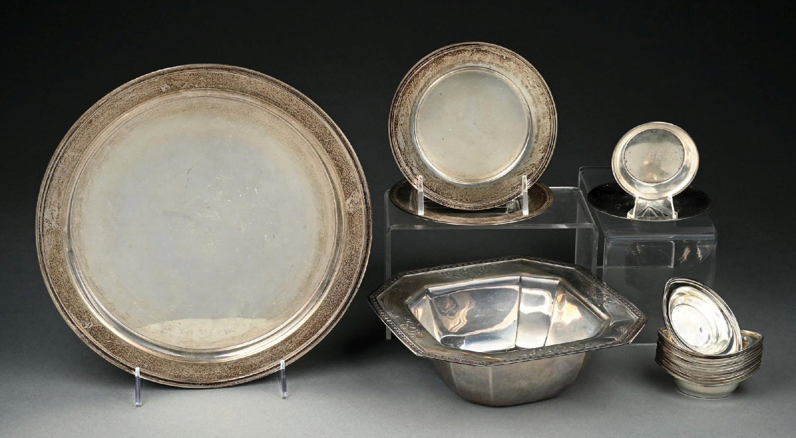 COLLECTION OF 18: MIXED STERLING SILVER ITEMS: Gross weight: 46.9 ozt Condition: (Very Good). Dimensions: