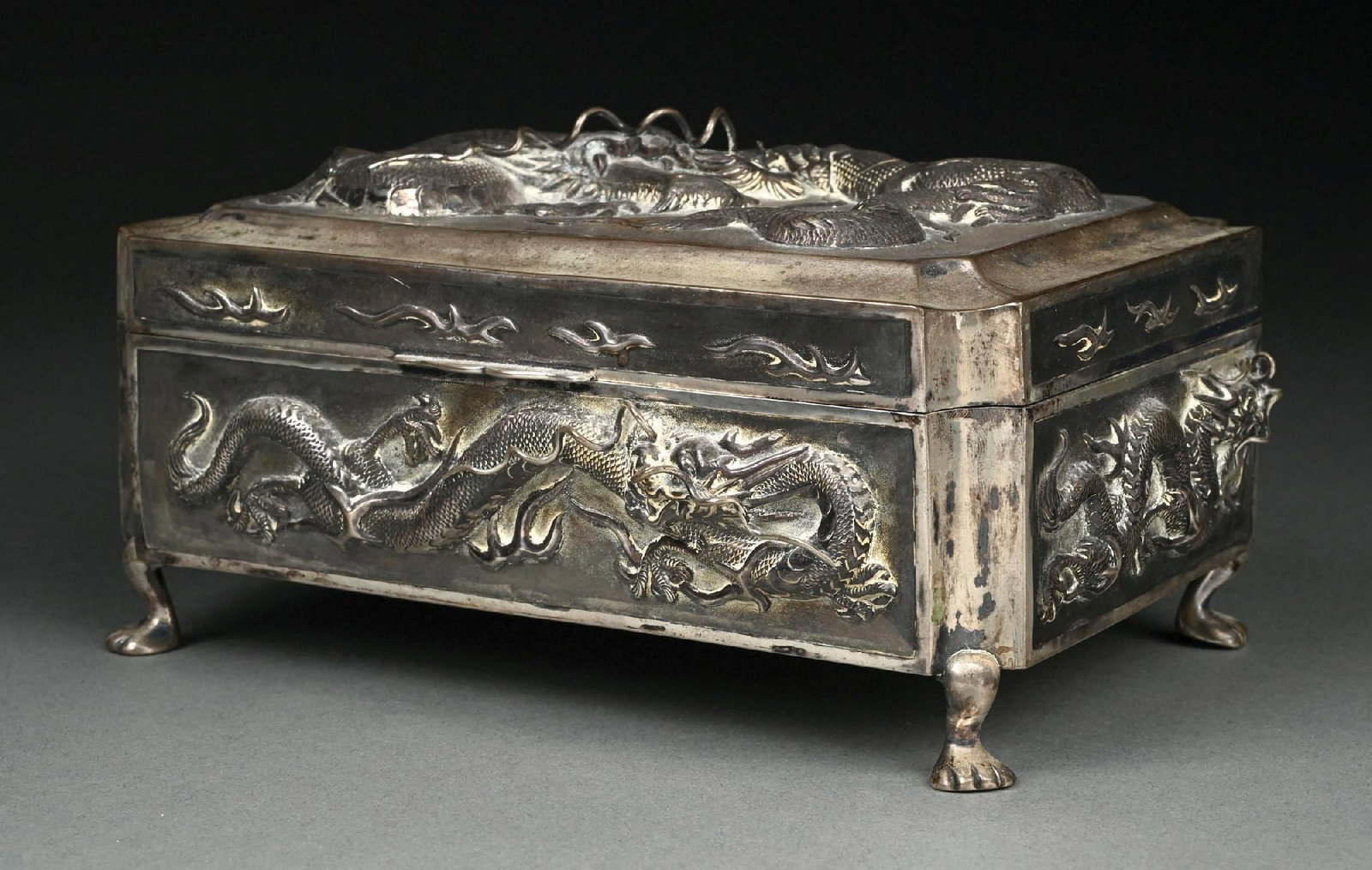 A CHINESE SILVER BOX - 3