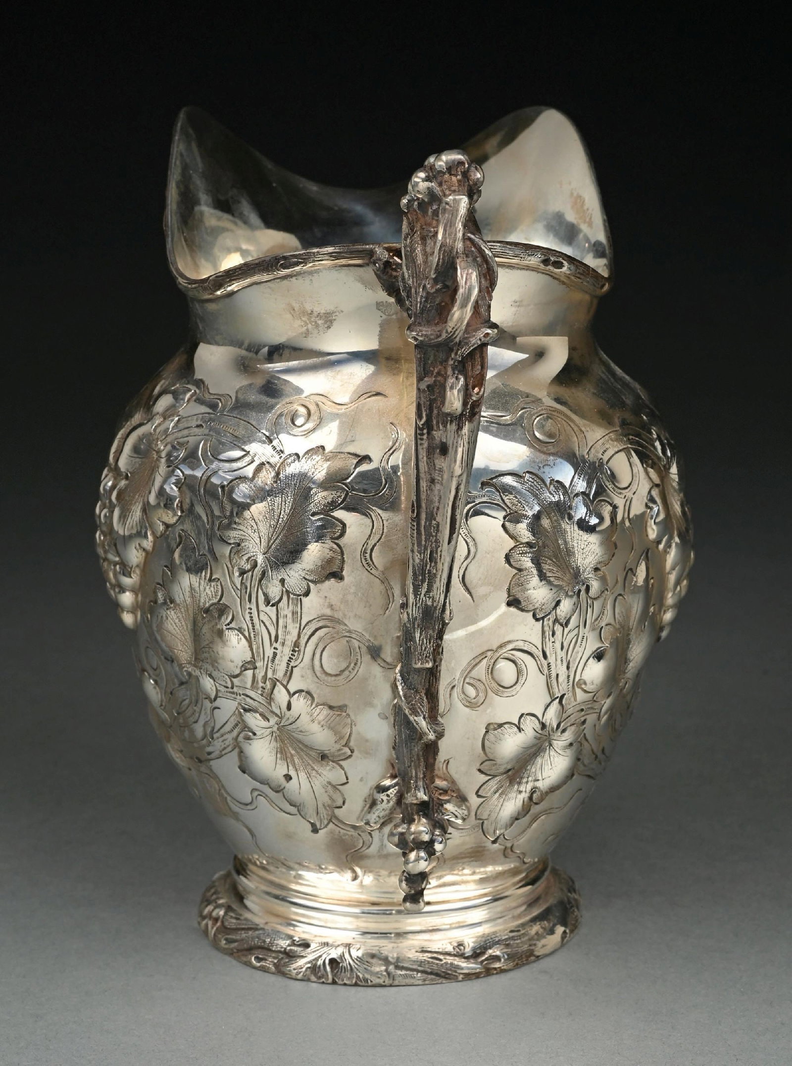 GORHAM STERLING SILVER REPOUSSE GRAPEVINE #356L PATTERN WATER PITCHER - 4