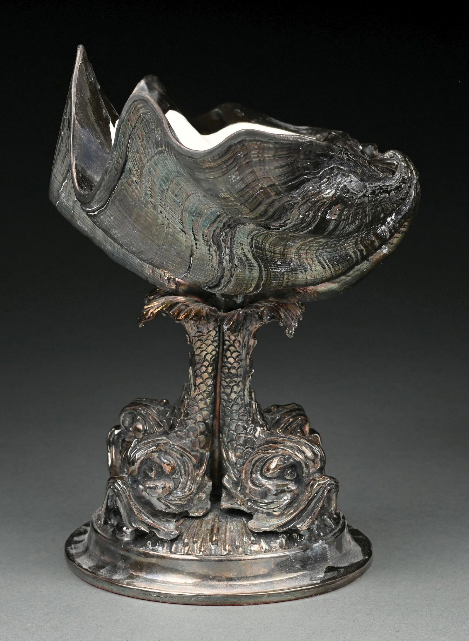 A LARGE SILVERED CLAM SHELL COMPOTE - 2