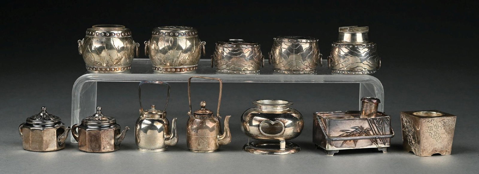COLLECTION OF 12: VARIOUS SILVER POT FORM SALT AND PEPPER SHAKERS SETS (1 of 4)