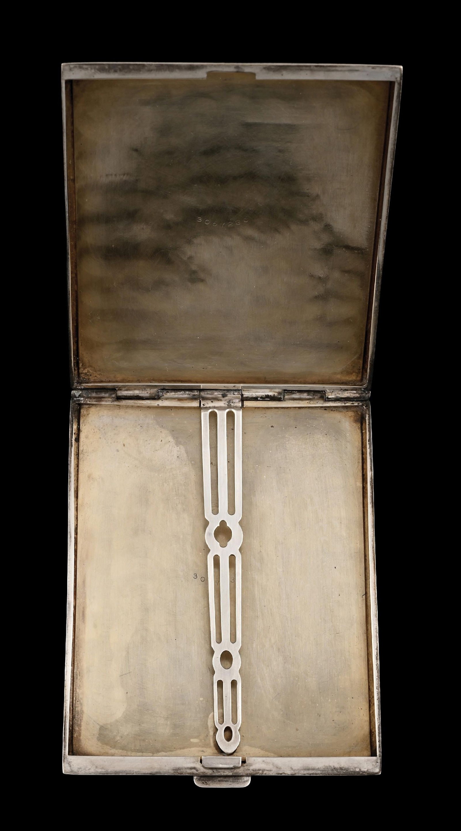 S.N.K CIGARETTE CASE, DATED JULY 18 - 1935 - 3