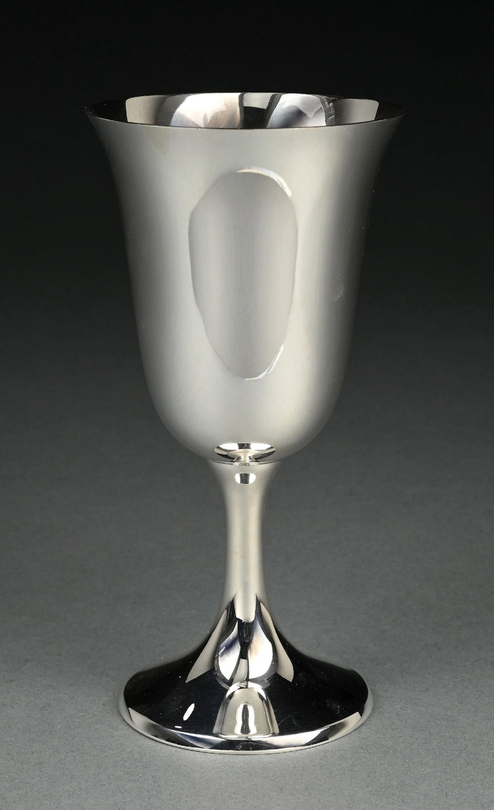 MANCHESTER SILVER CO. STERLING #808 WINE GOBLET: Gross weight: 4.9 ozt Condition: (Excellent). Dimensions: