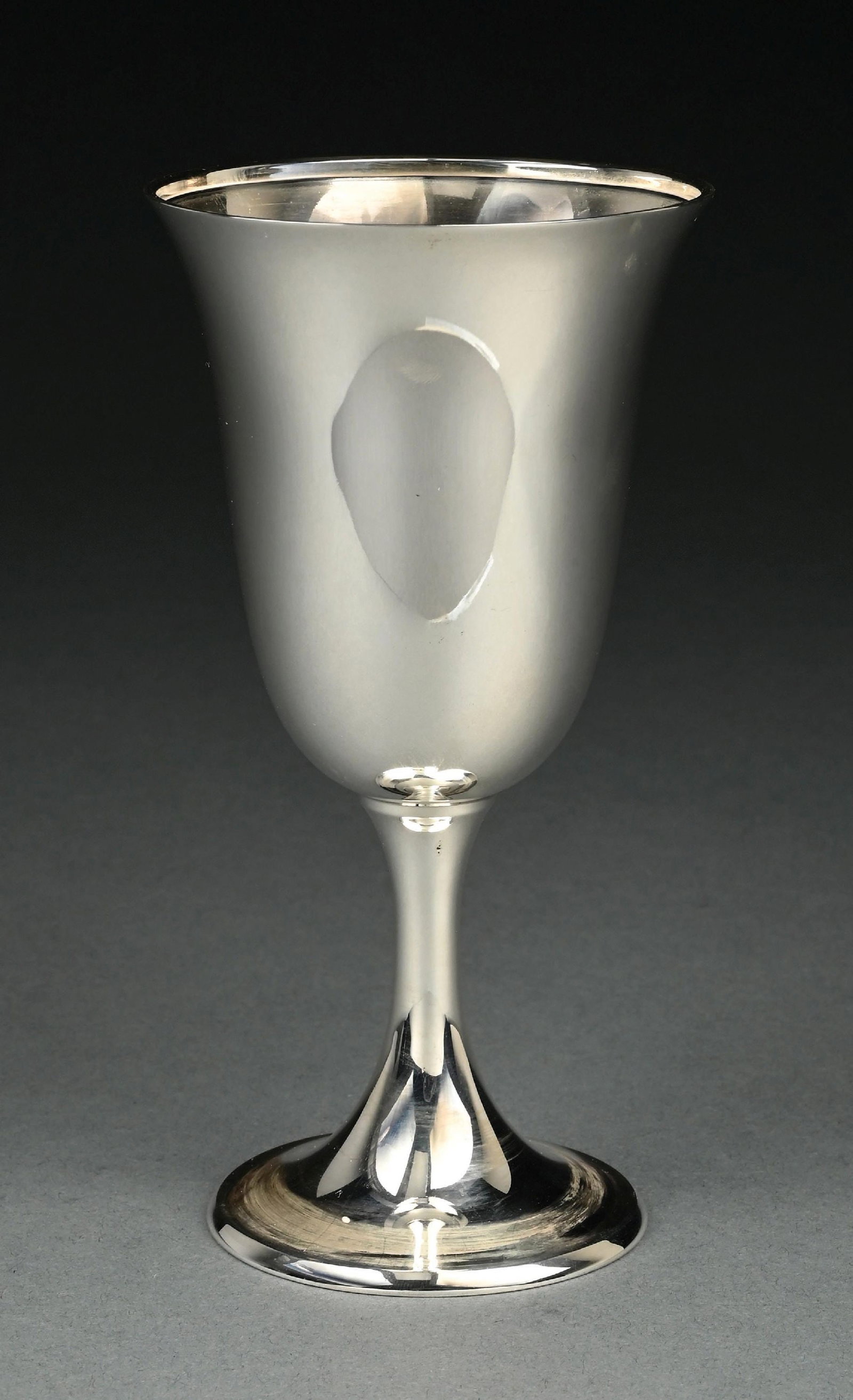 GORHAM MFG. CO. STERLING SILVER #1693 WINE GOBLET: Gross weight: 4.4 ozt Condition: (Excellent). Dimensions: