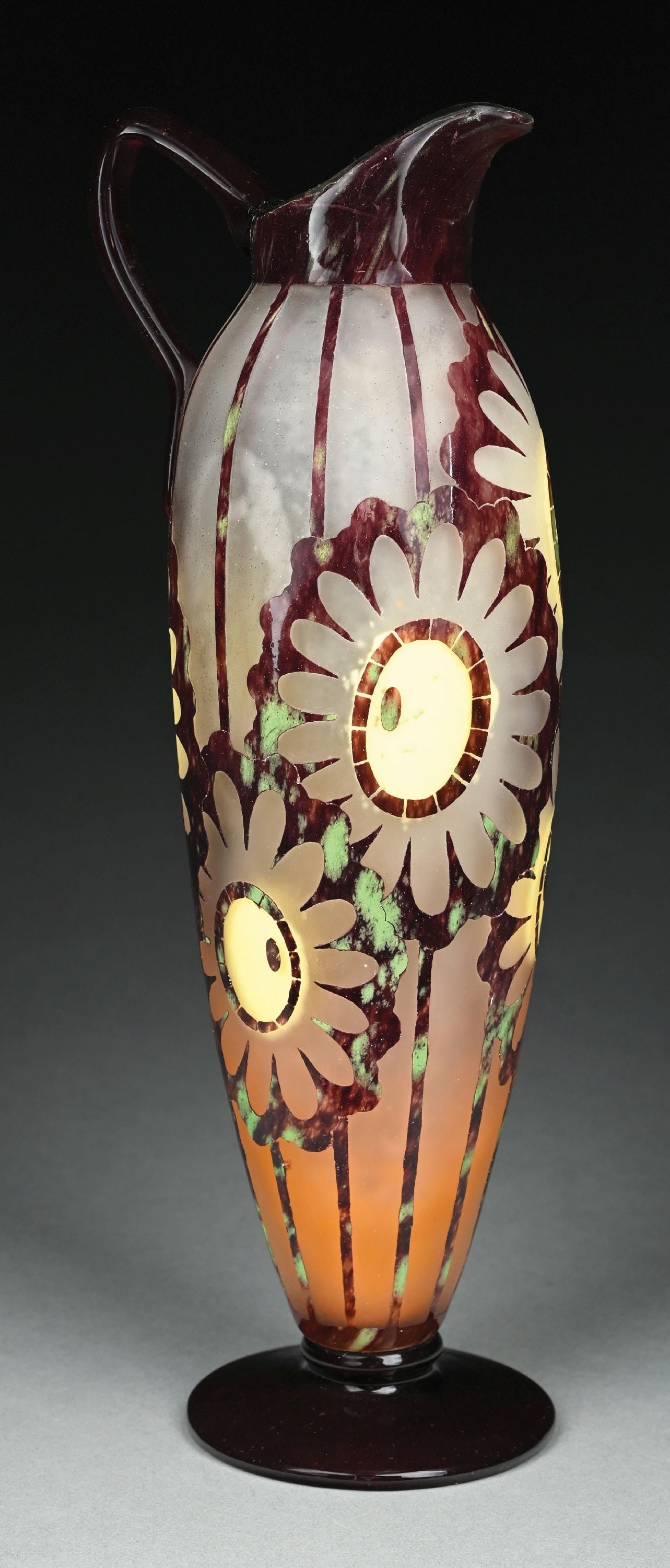 LE VERRE CAMEO-CUT SUNFLOWER EWER (1 of 6)