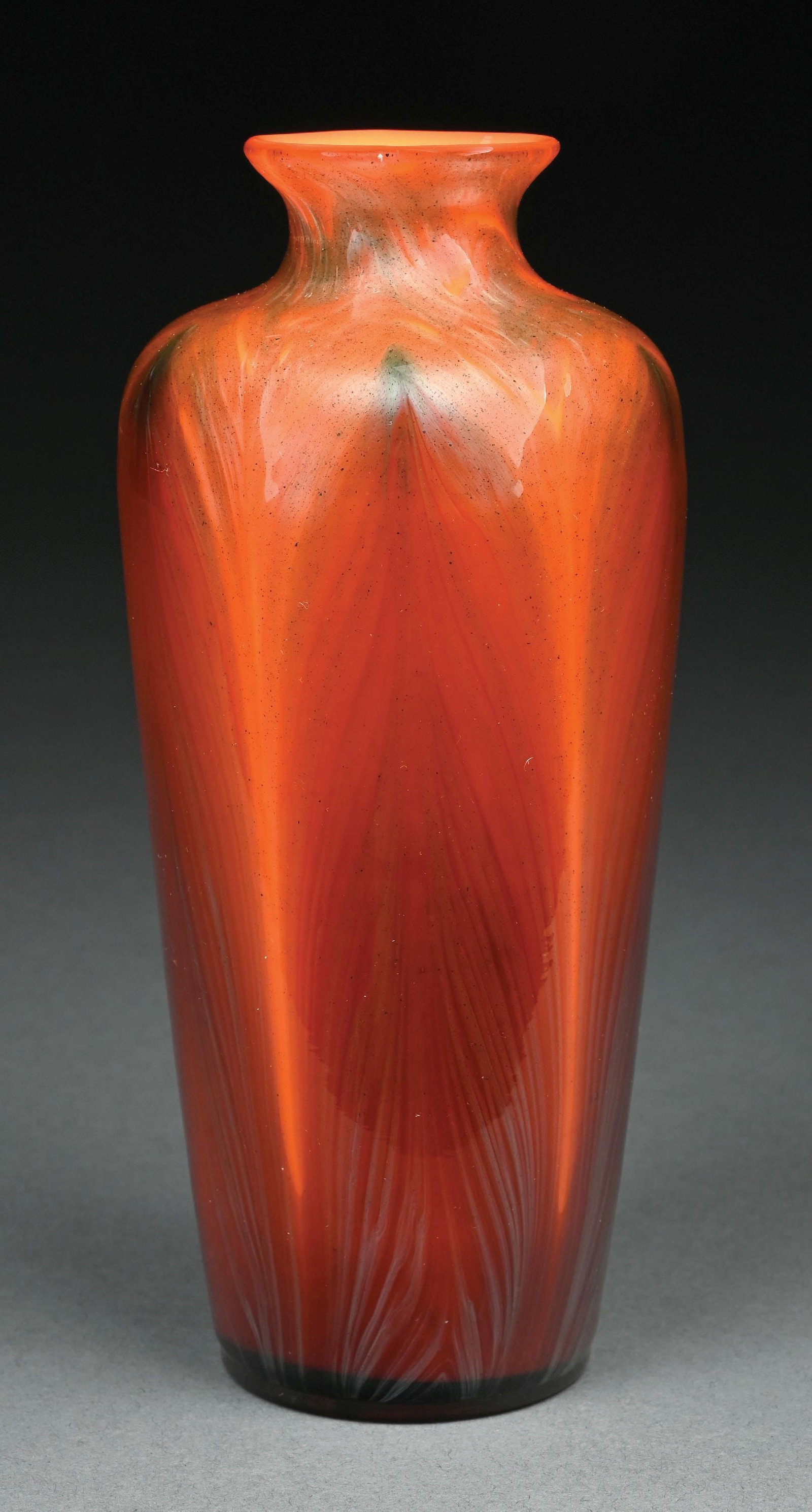 ORANGE PULLED FEATEHR LOETZ VASE (1 of 5)