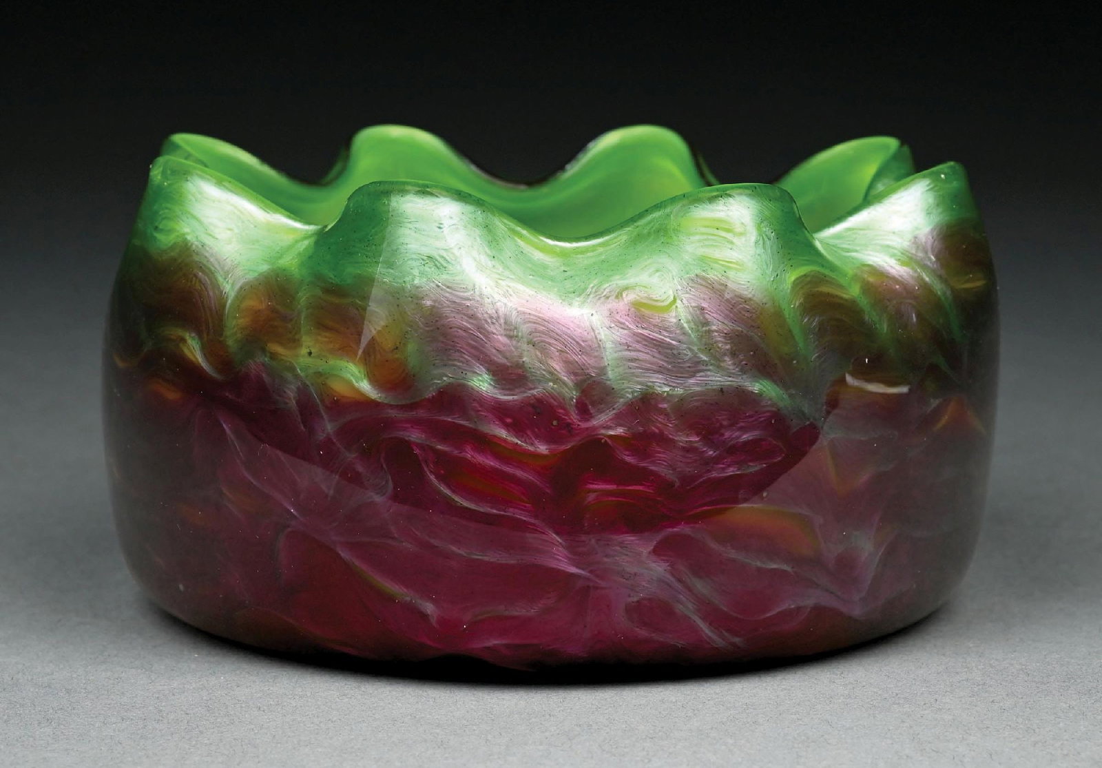 GREEN & PINK LOETZ BOWL DECOR 2534 (1 of 4)