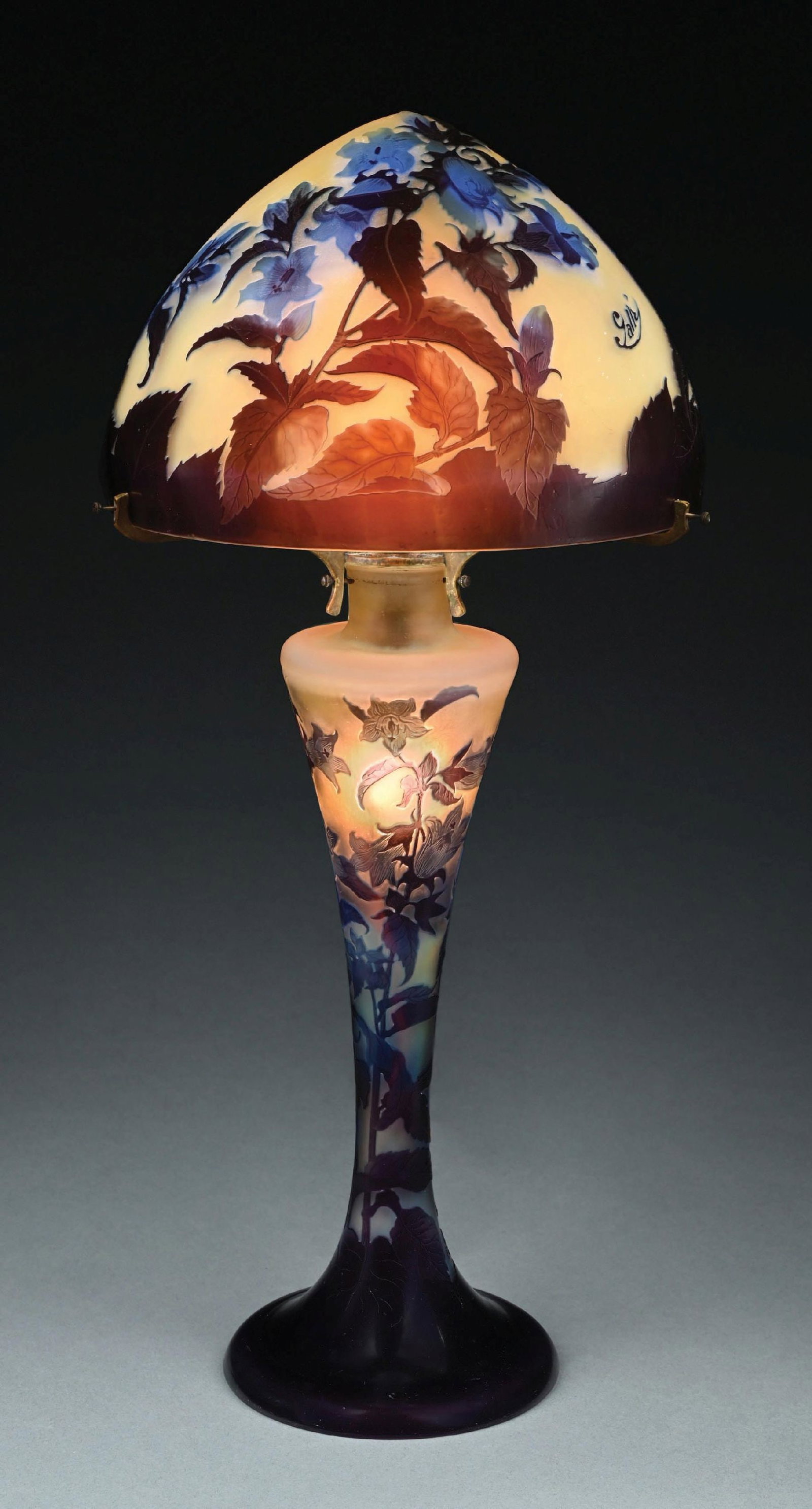 GALLE FLORAL CAMEO-CUT TABLE LAMP (1 of 9)
