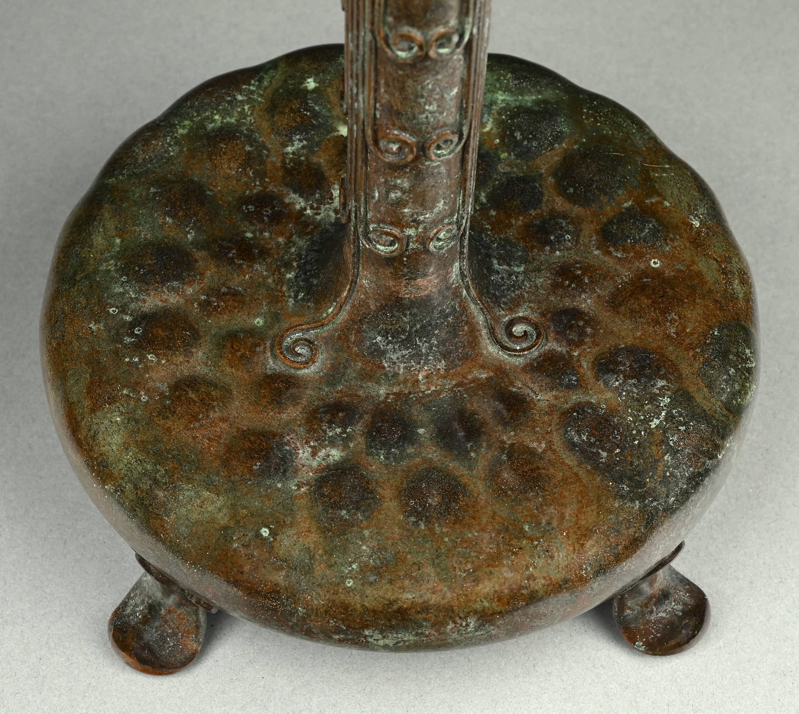 TIFFANY STUDIOS DICHROIC GREEK KEY LEADED GLASS TABLE LAMP - 8
