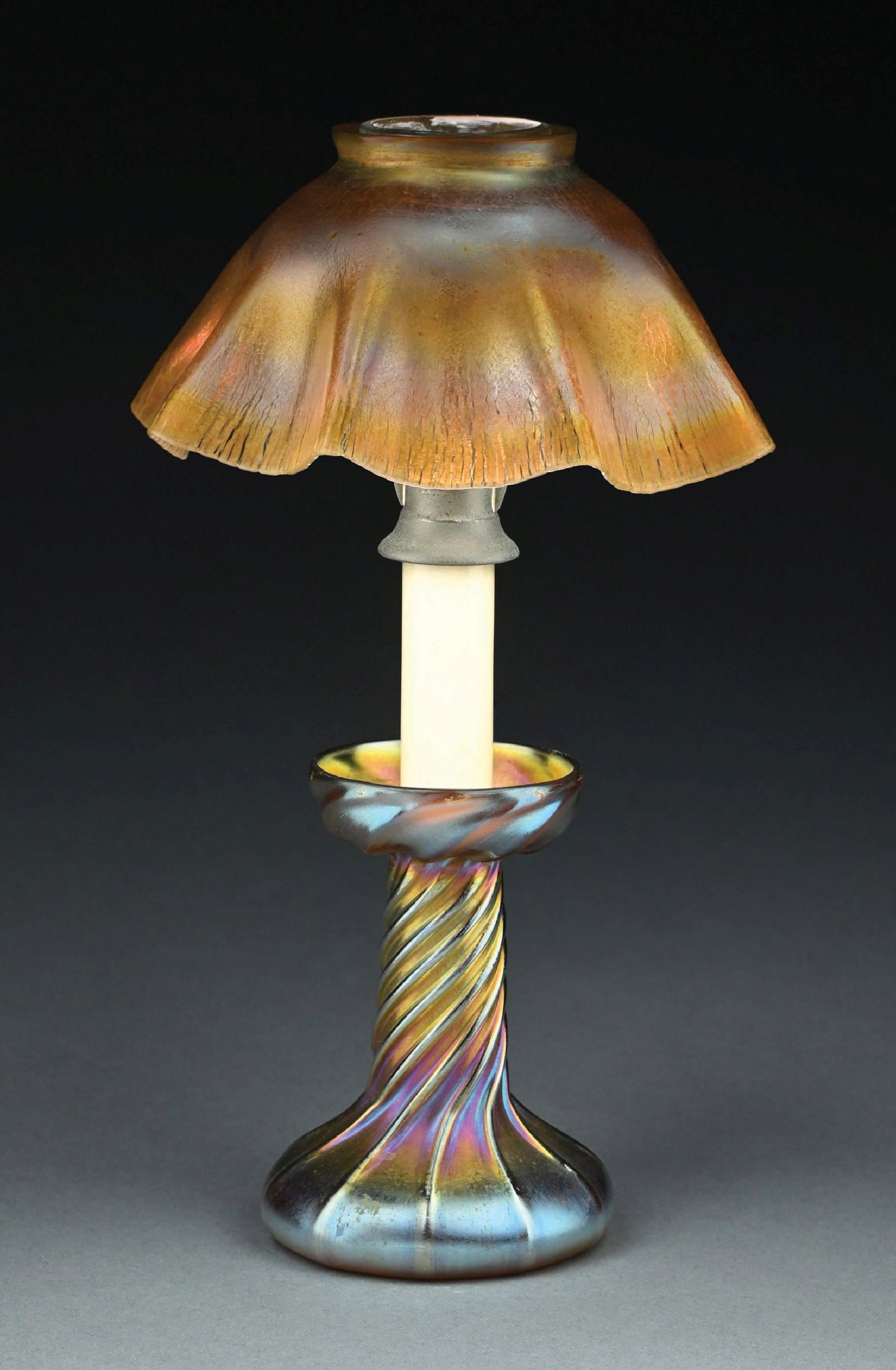 TIFFANY STUDIOS CANDLE LAMP (1 of 10)