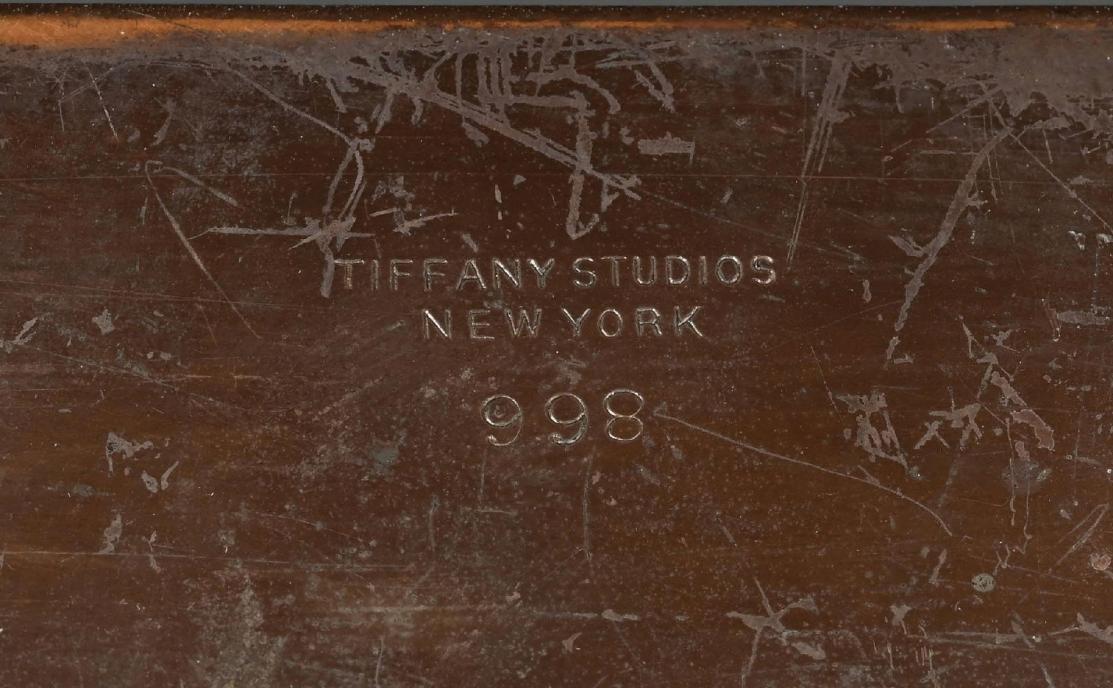 COLLECTION OF 8: TIFFANY STUDIOS GRAPEVINE DESK SET - 3