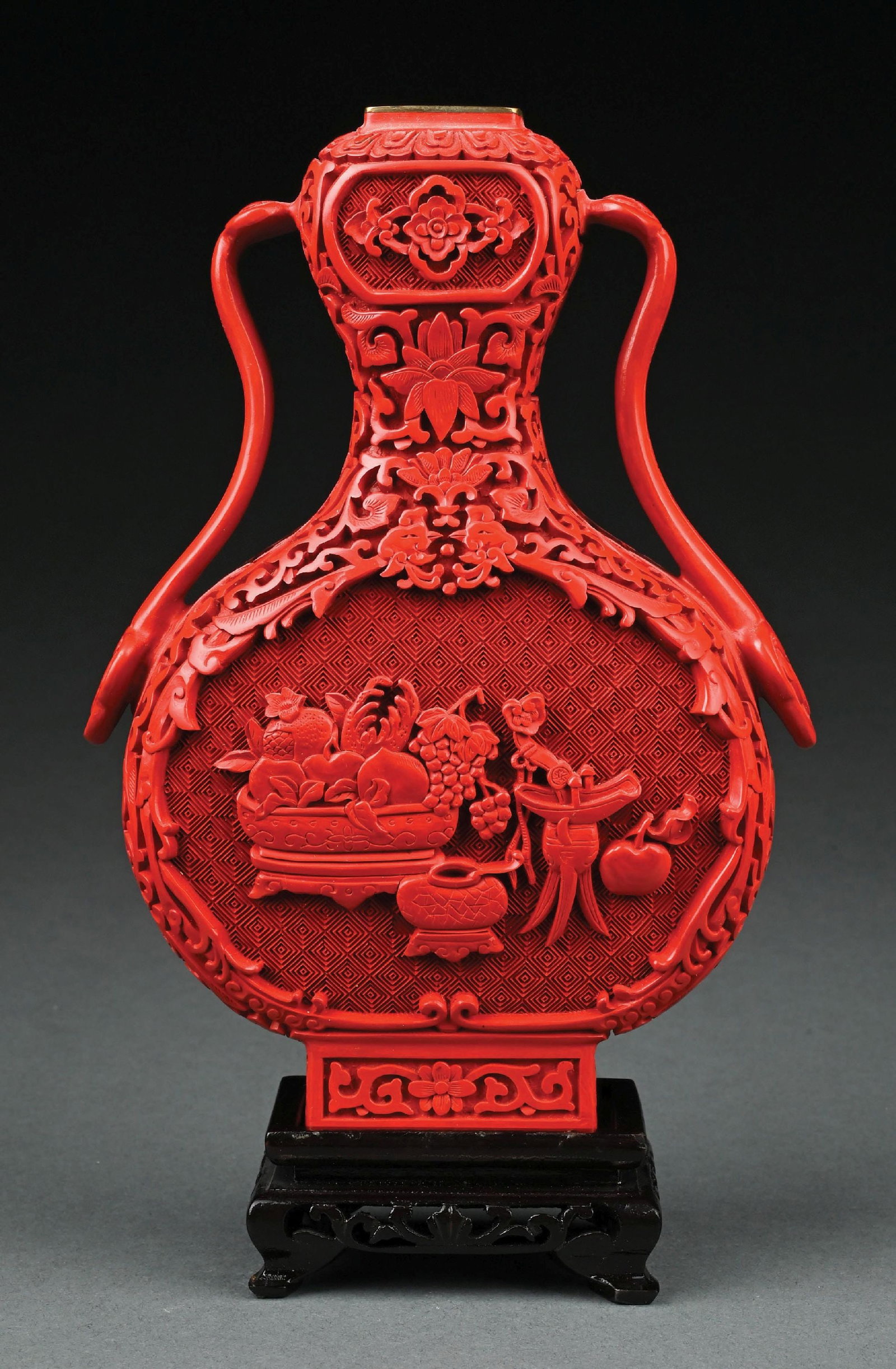 RED CINNABAR VASE - 2