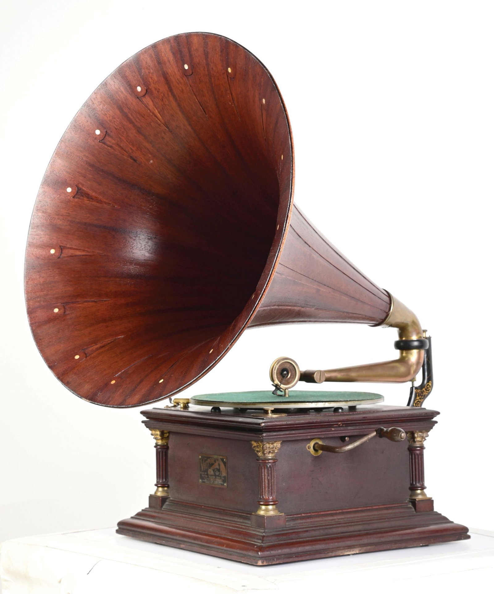 RCA VICTOR TYPE VI RECORD PHONOGRAPH - 3
