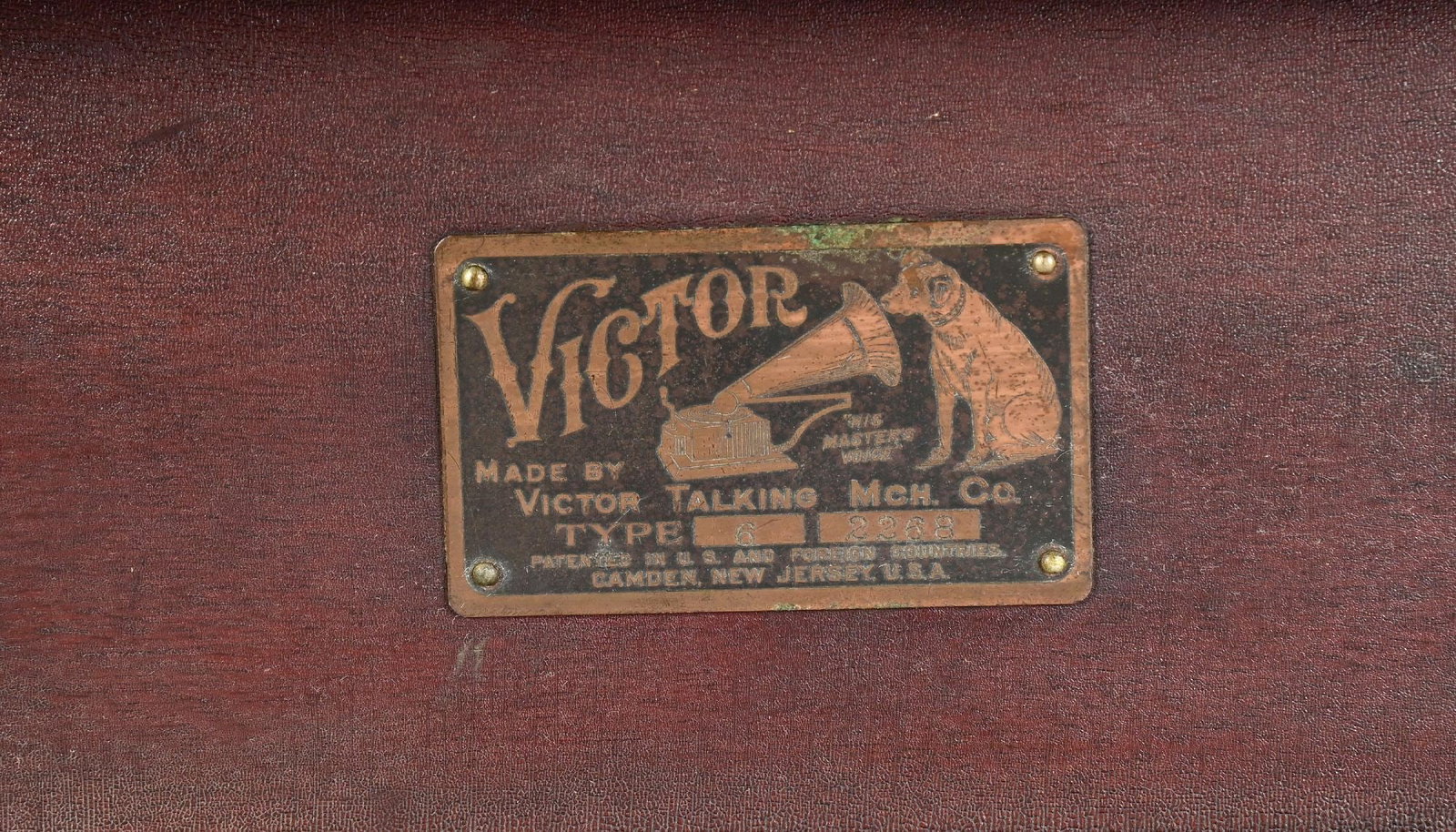 RCA VICTOR TYPE VI RECORD PHONOGRAPH - 5