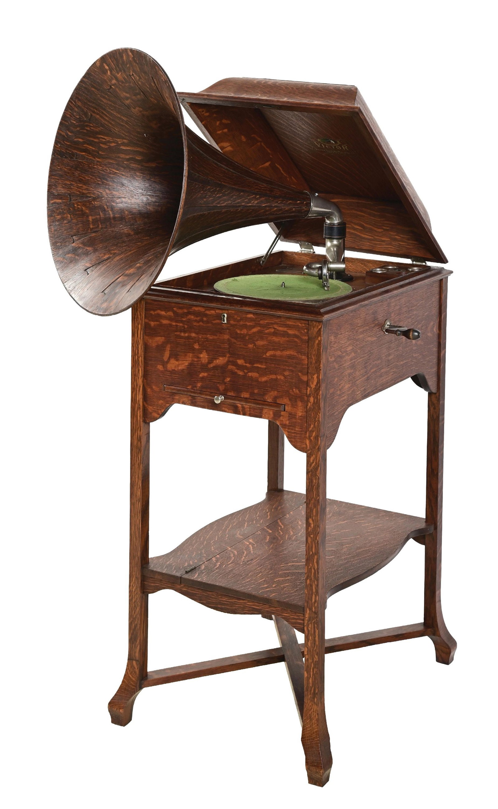 RCA VICTOR "SCHOOLHOUSE" PHONOGRAPH (1 of 6)