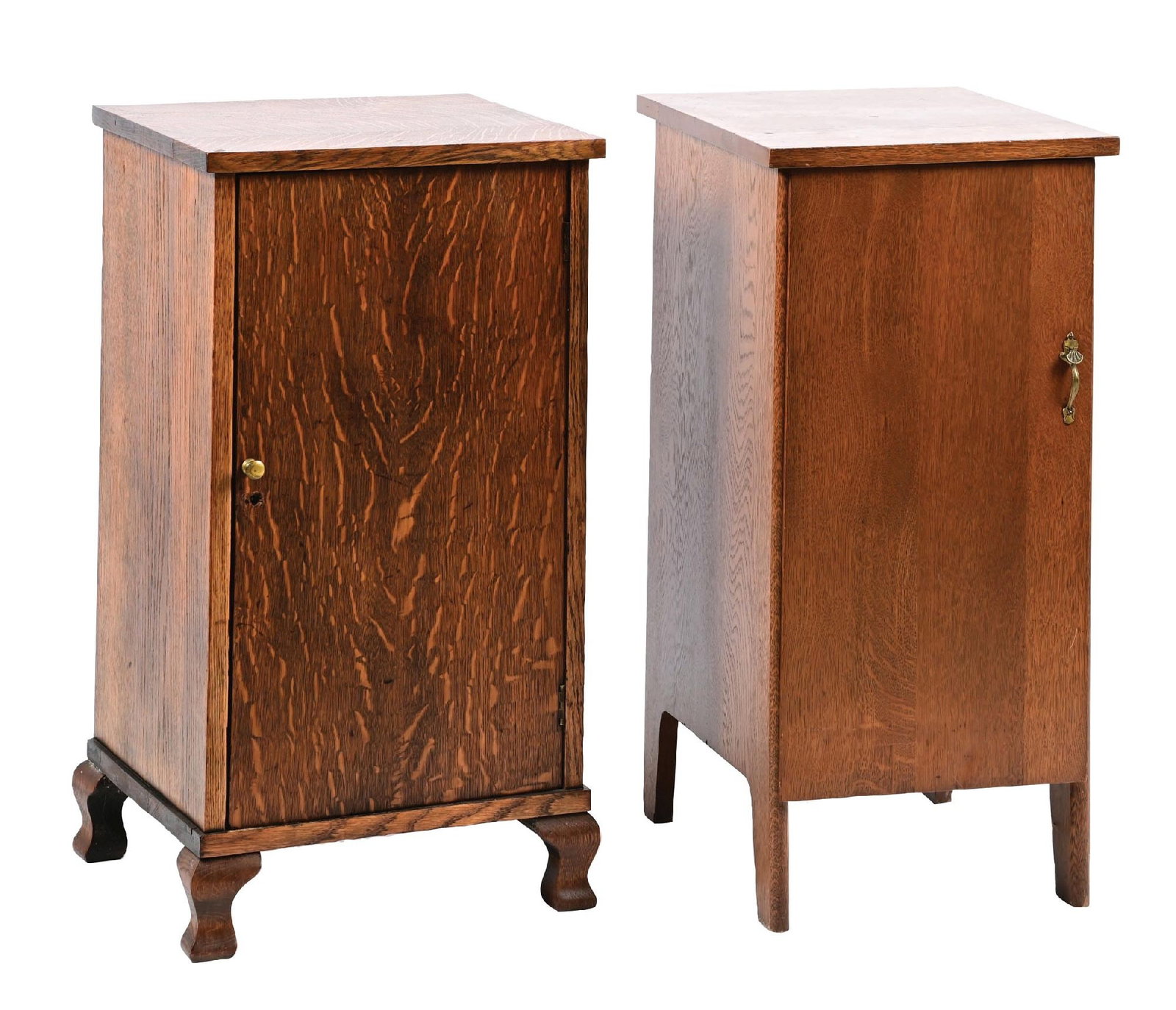 PAIR OF OAK PHONOGRAPH STANDS (1 of 5)