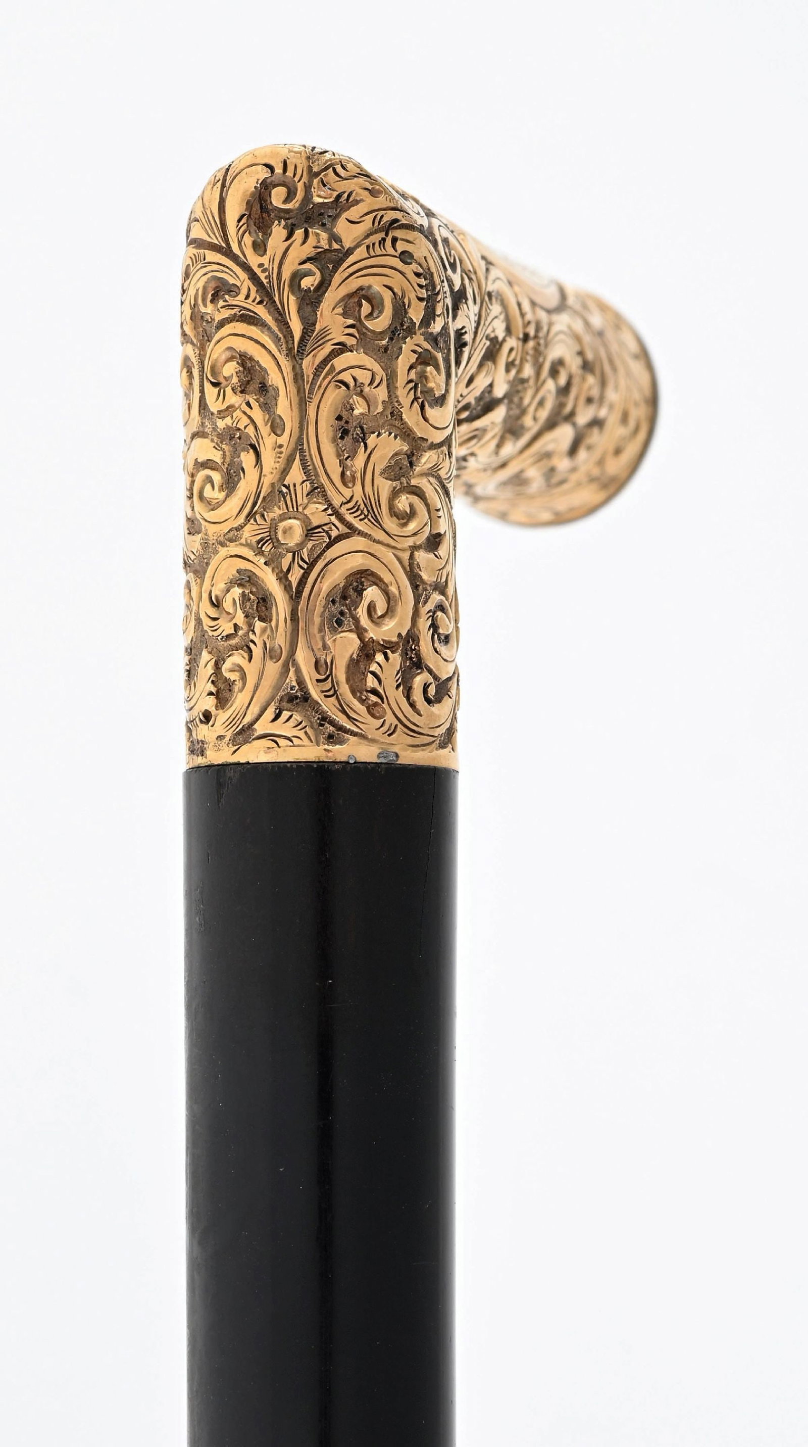 GOLD VESTA CASE CANE - 5