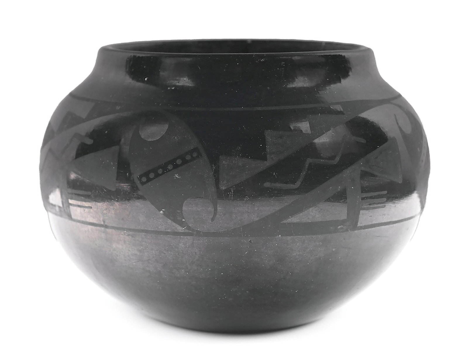 MARIA MARTINEZ (1887-1980) SAN ILDEFONSO (P’OHWHOGEH) POTTERY POT (1 of 5)
