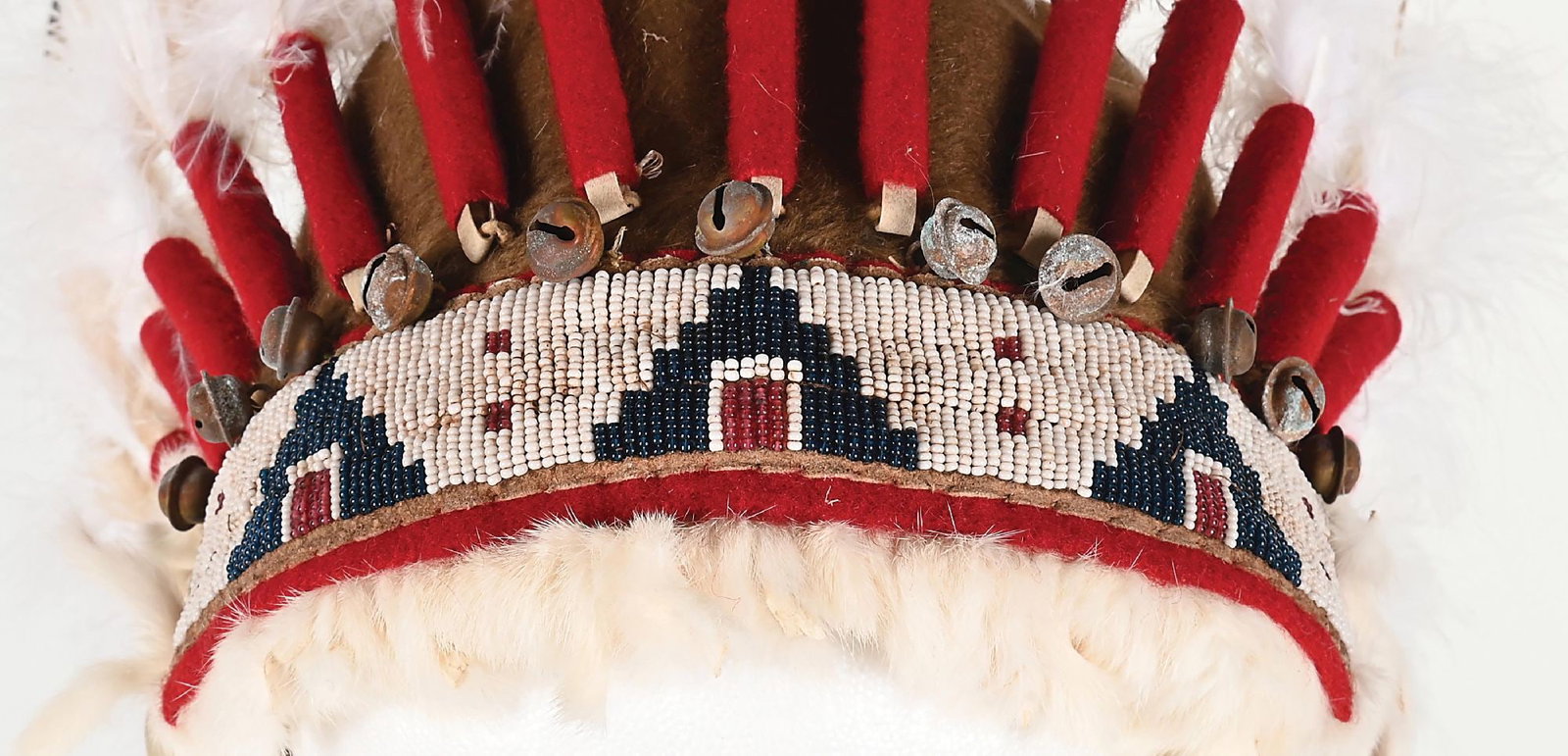 FEATHERED BONNET - 7