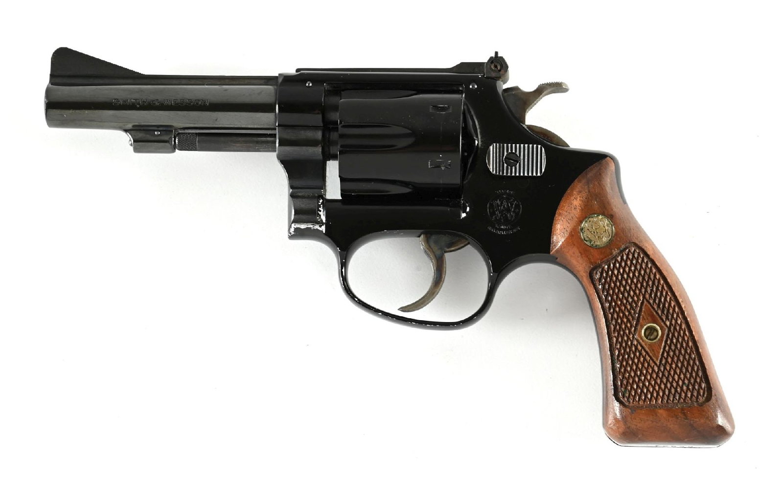 (C) SMITH & WESSON MODEL 43 22/32 AIRWEIGHT KIT GUN DOUBLE ACTION REVOLVER. (1 of 3)