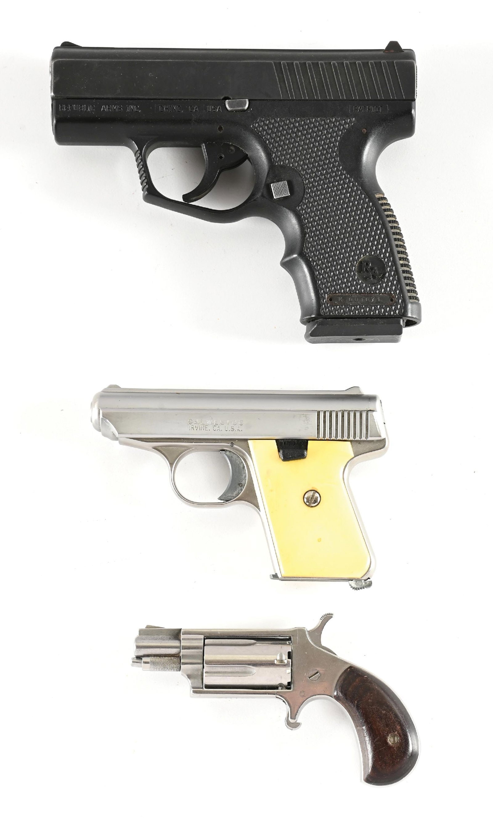 (M) LOT OF 3: REPUBLIC ARMS PATRIOT .45 SEMI-AUTOMATIC PISTOL, JENNINGS J-22 .22 SEMI-AUTOMATIC: Lot consists of (A) Republic Arms with matte finish, wind drift rear sight and comes in box with three magazines and paperwork. CONDITION: Excellent. Retains majority of finish showing some minor hand