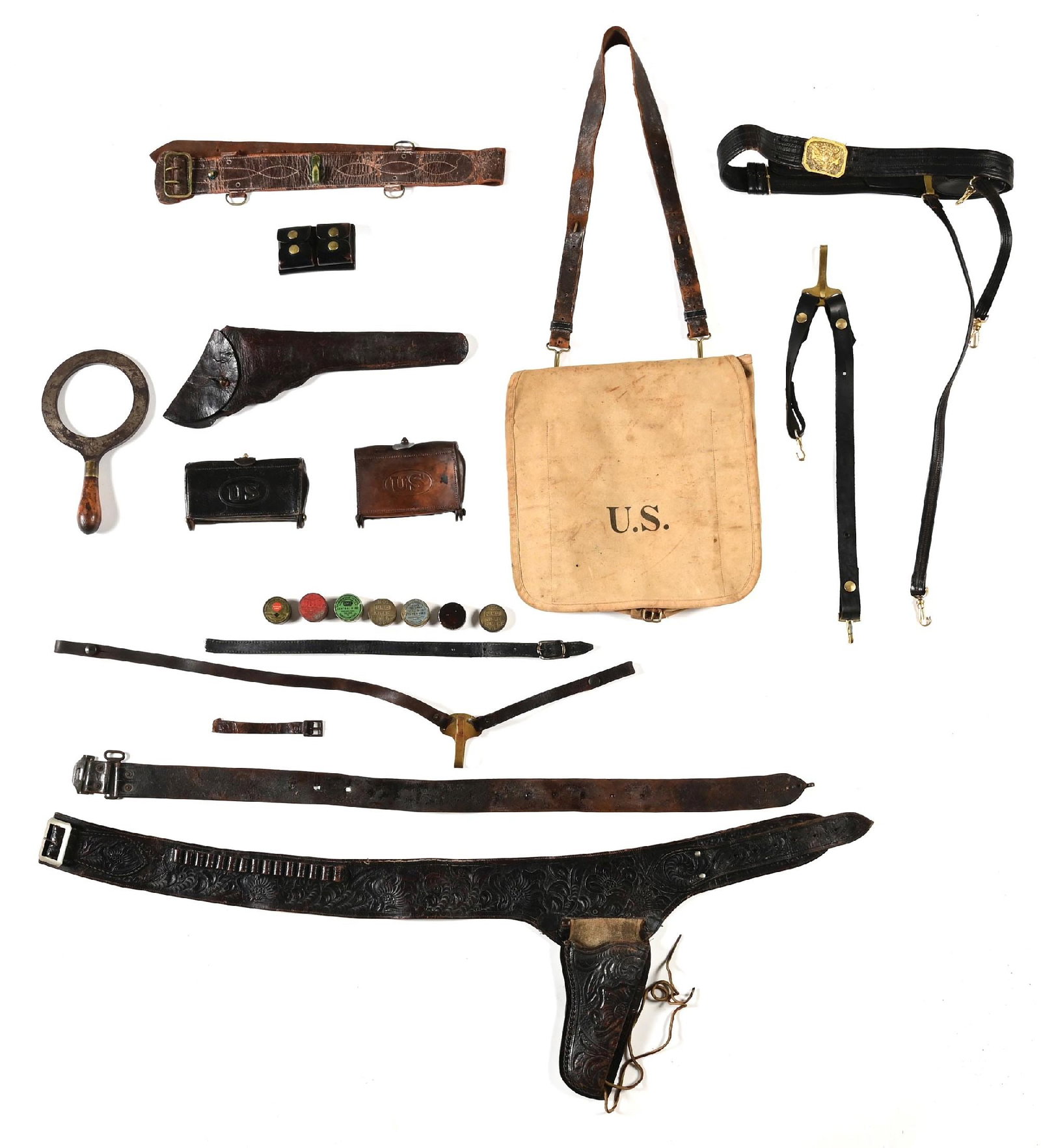 LOT OF MISCELLANEOUS PRE-WWI MILITARY AND CIVILIAN GEAR. (1 of 2)
