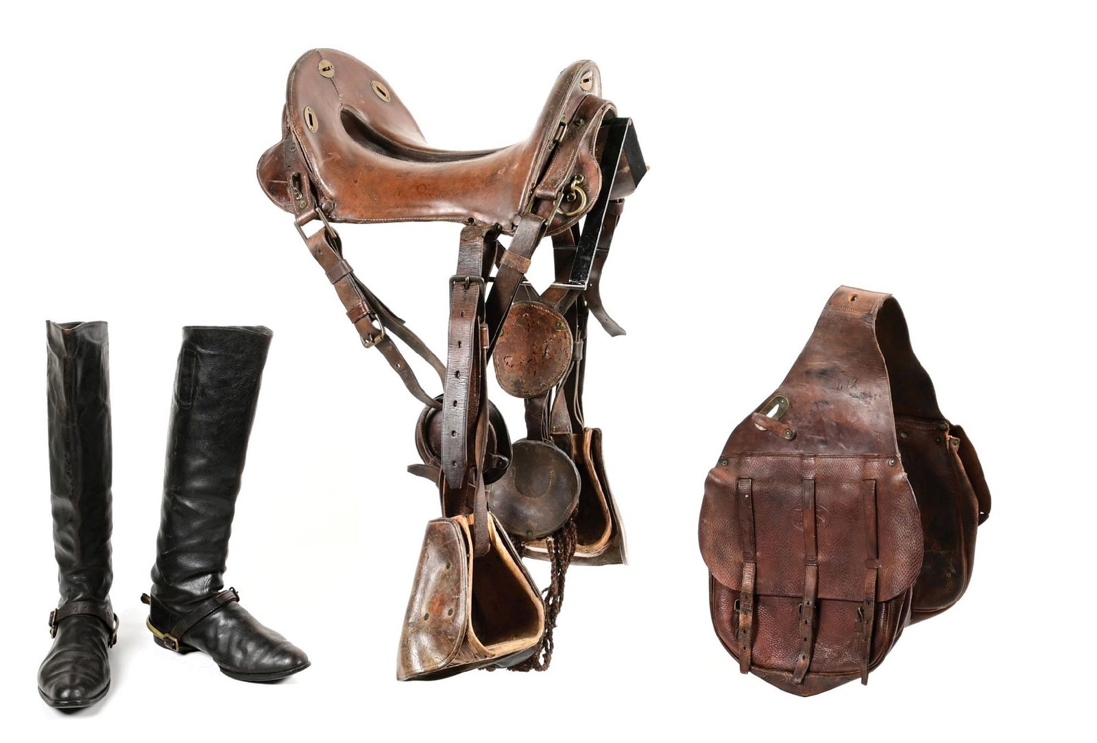 LOT OF 3: INDIAN WARS SADDLE, SADDLE BAGS, AND BOOTS. (1 of 9)