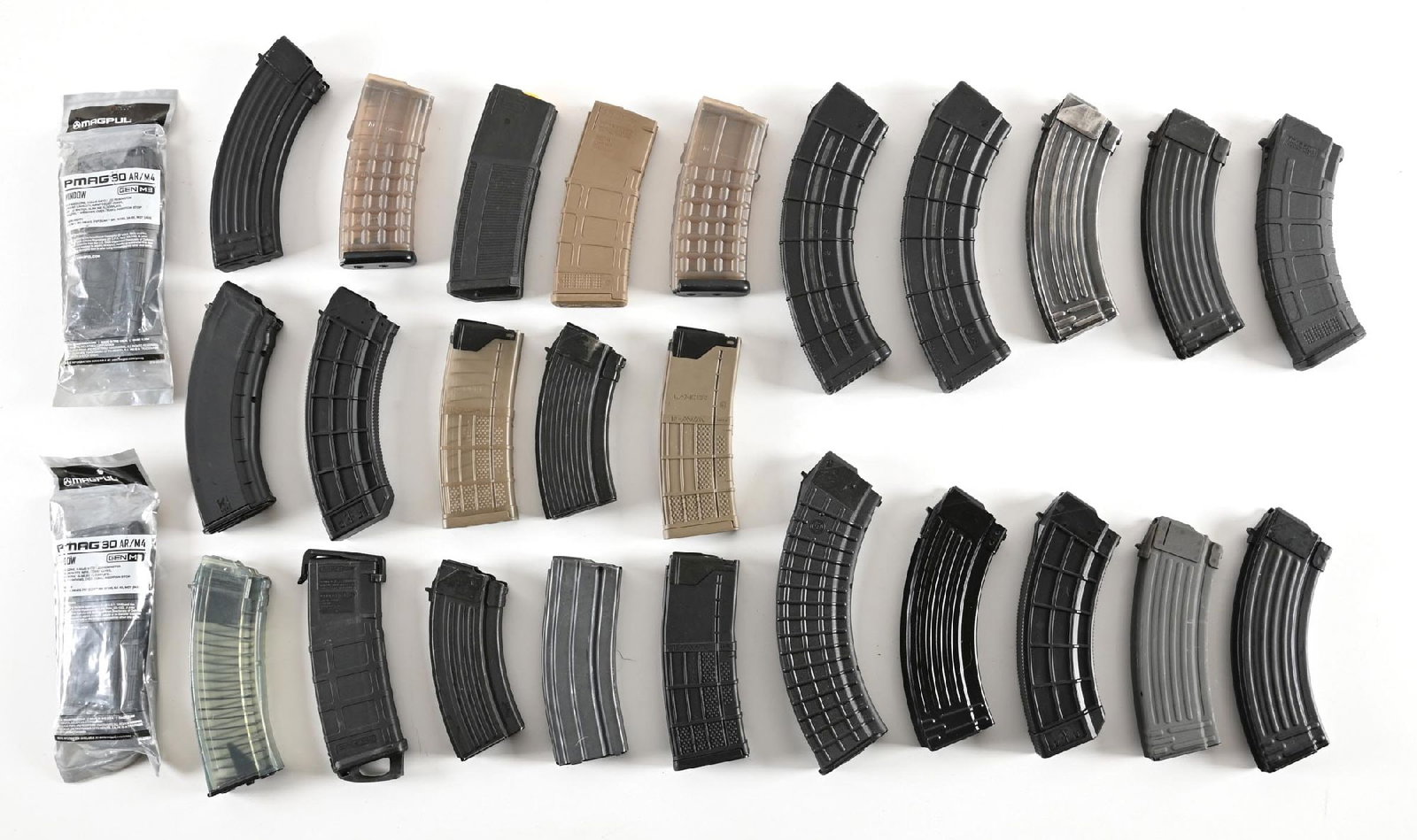 LOT OF 27: ASSORTED STEYR AUG, AK, AND AR PATTERN MAGAZINE. (1 of 1)