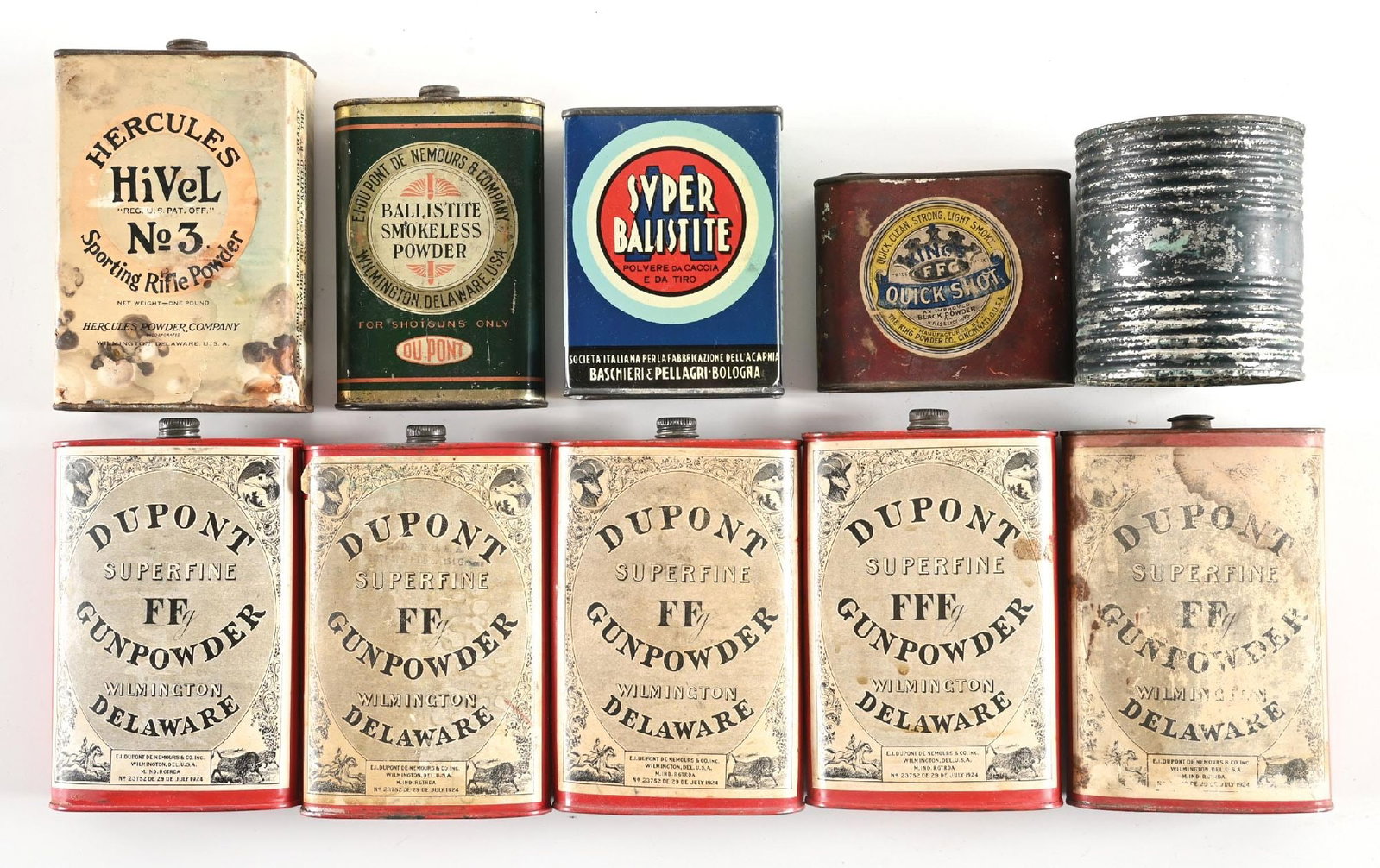 LOT (10) OF VINTAGE POWDER TINS. (1 of 1)
