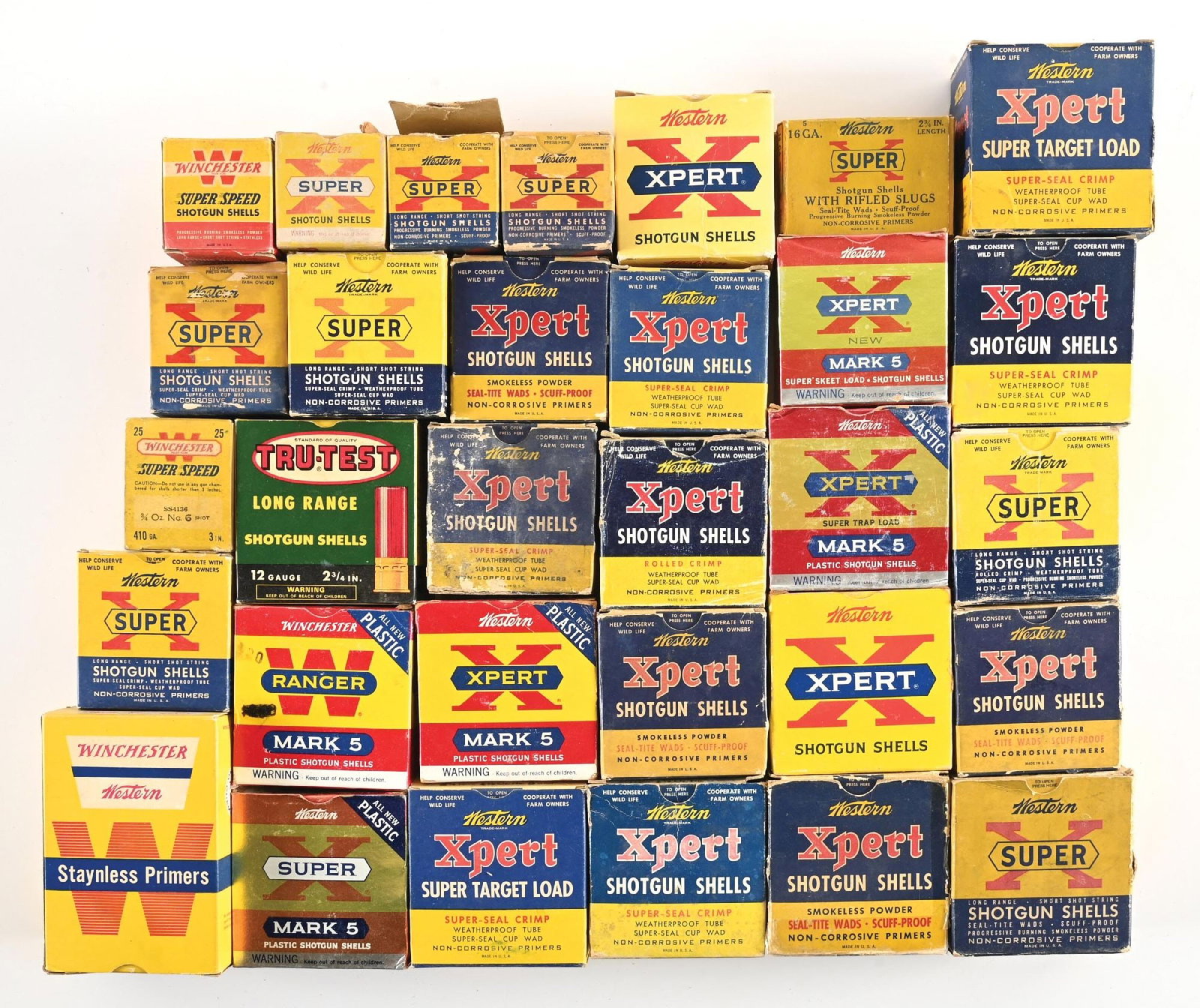 LARGE LOT (31) BOXES OF WINCHESTER WESTERN SHOTGUN AMMUNITION. (1 of 1)