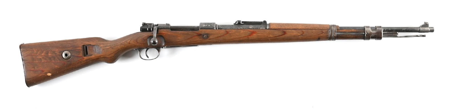 (C) SCARCE 147 CODE J.P. SAUER & SOHN K98 MAUSER BOLT ACTION RIFLE.: Manufactured in 1939. Standard early configuration including front sight without hood groove, red glue laminate stocks, milled mounts, and flat butt plate. Externally visible numbers are nearly matchi