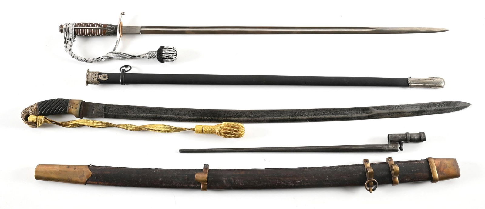 LOT OF 2: THIRD REICH SS POLICE SWORD AND RUSSIAN SHASHKA. (1 of 2)