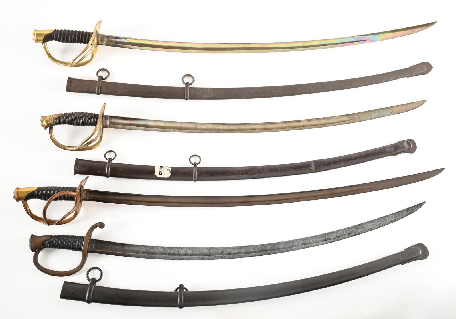 LOT OF 4: US CIVIL WAR M1840 ARTILLERY SABER AND M1860 CAVALRY SABERS. (1 of 2)