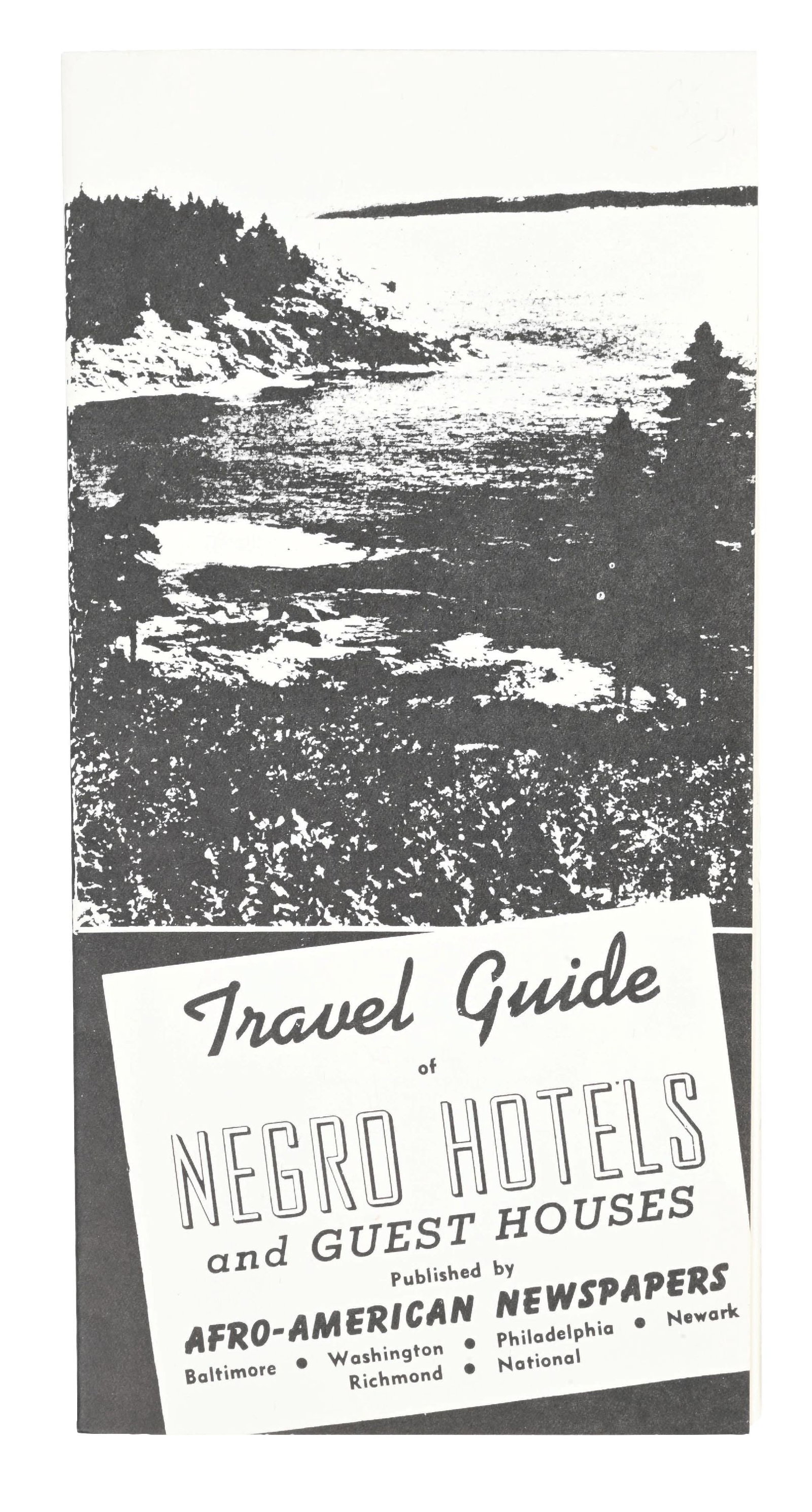 RARE 1942 TRAVEL GUIDE OF "NEGRO HOTELS AND GUEST HOUSES" FOLD OUT TRAVEL MAP (1 of 3)