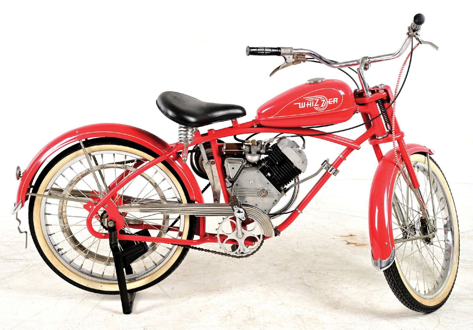 1949 WHIZZER PACEMAKER “700” SERIES 3 HP MOTORBIKE (1 of 8)