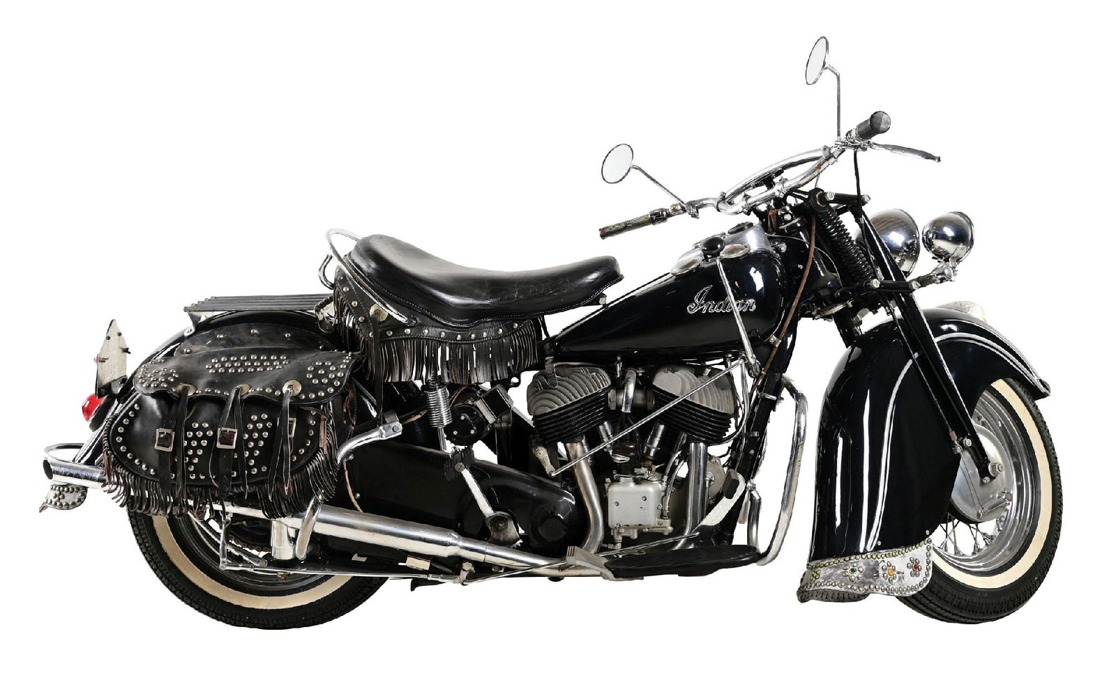 1947 INDIAN CHIEF MODEL 347B POSTWAR MOTORCYCLE: The Indian Chief was Indian’s iconic heavy weight “big twin” motorcycle famed for its sweeping skirted fenders. It was a larger, more powerful motorcycle than the smaller and more ni
