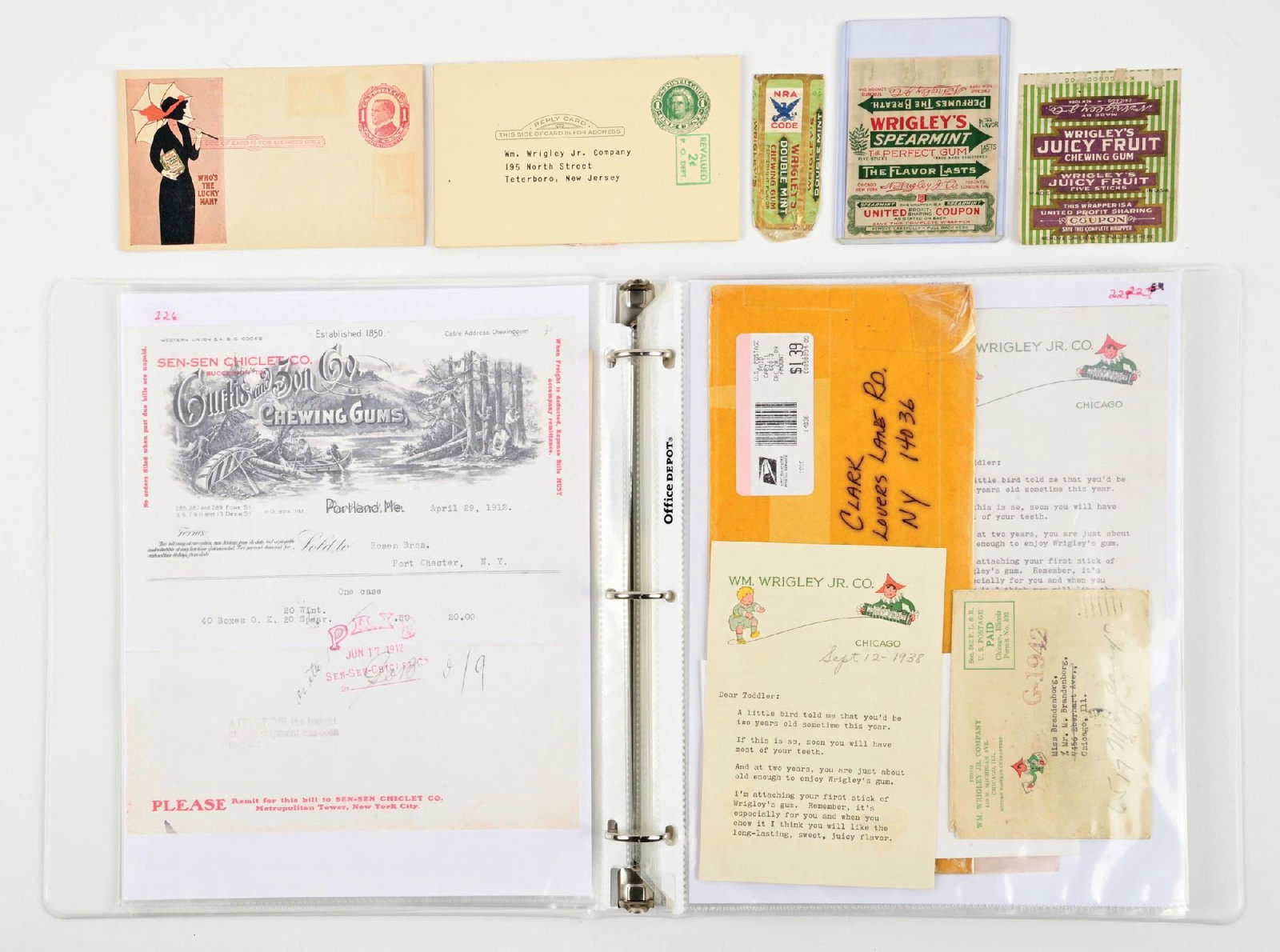 3-RING BINDER OF ASSORTED CHEWING GUM EPHEMERA: Three-ring binder containing chewing gum advertising in the form of letterhead, envelopes, trade cards, and wrappers for various assorted chewing gum companies. Condition: (7.5 - 9.0). Dimensions: Bin