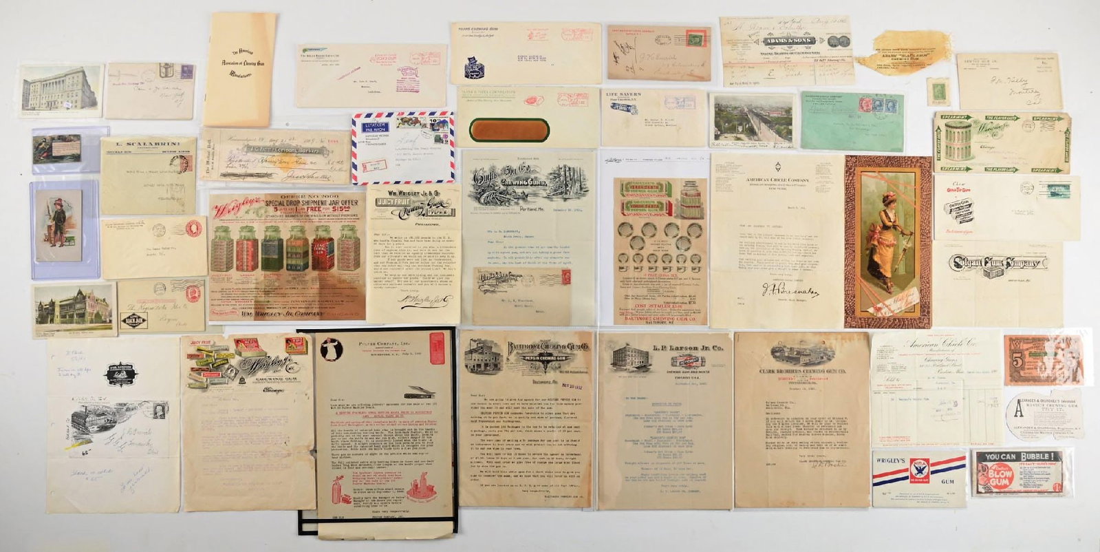 LARGE COLLECTION OF VARIOUS CHEWING GUM EPHEMERA (1 of 3)